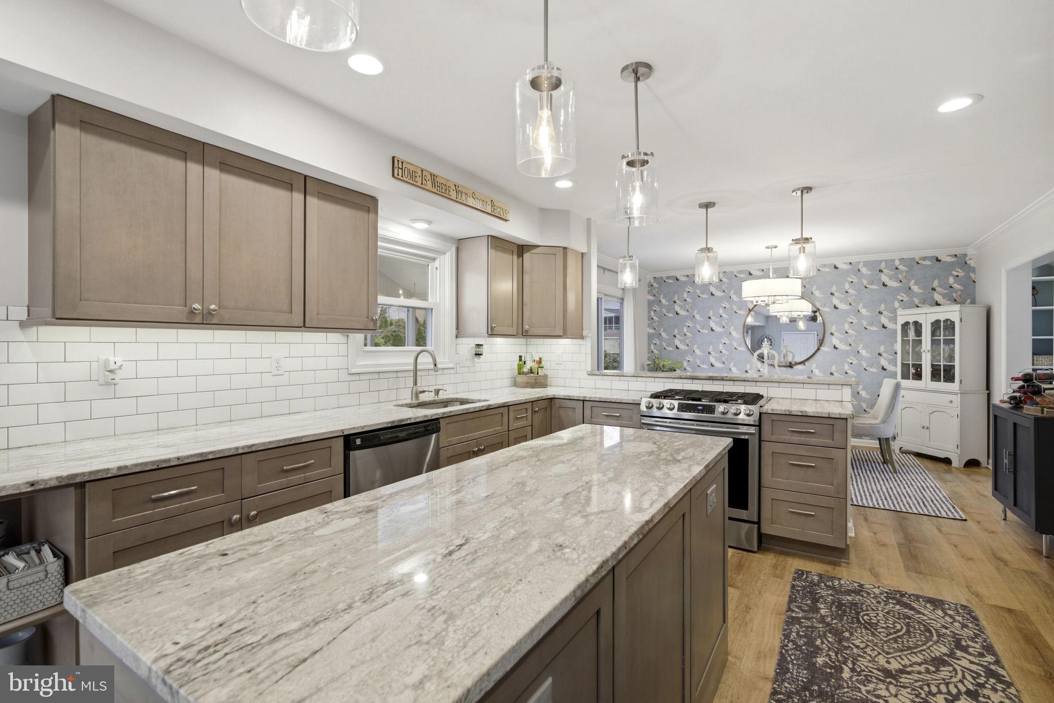 MAJORS CHOICE - Residential