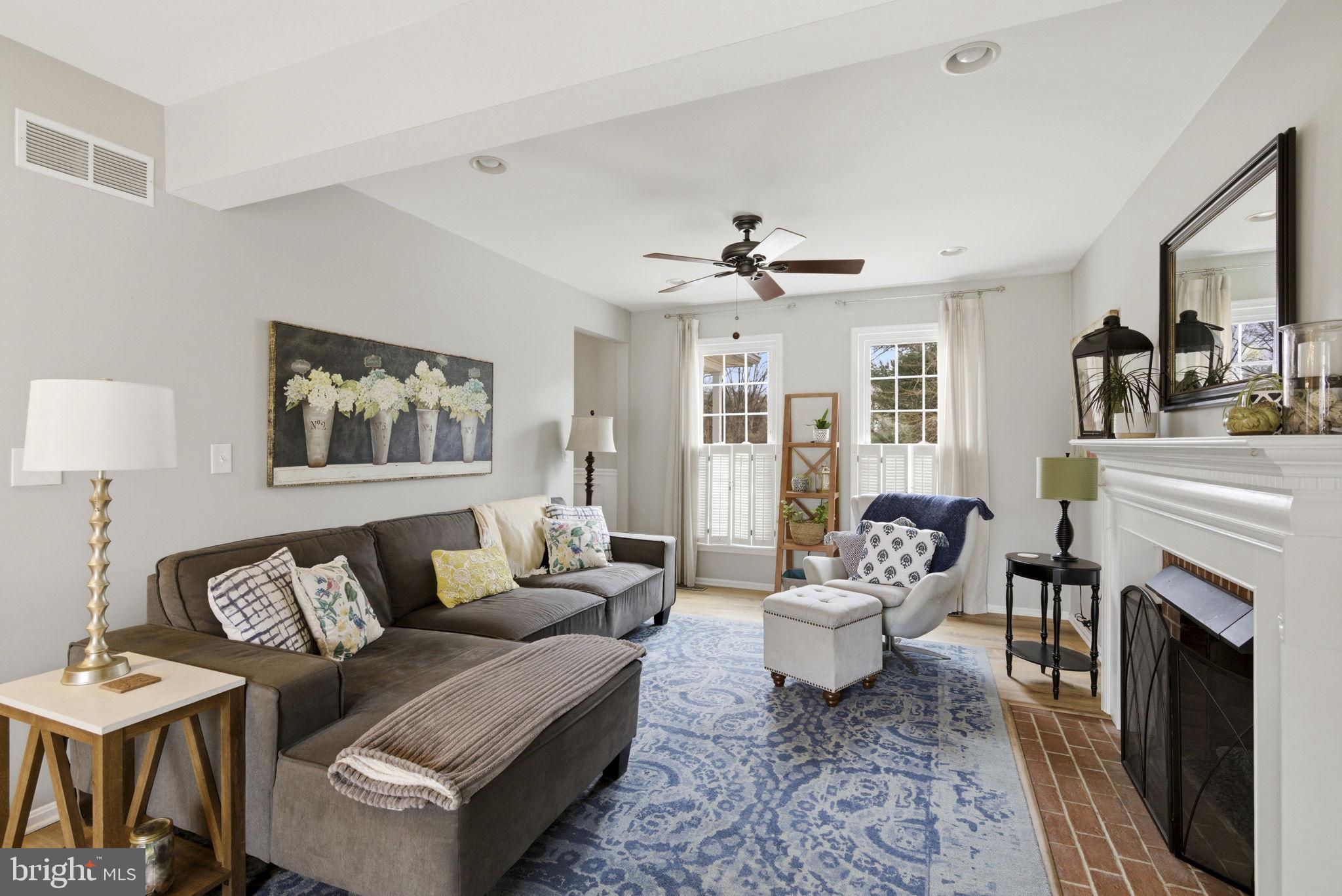 MAJORS CHOICE - Residential