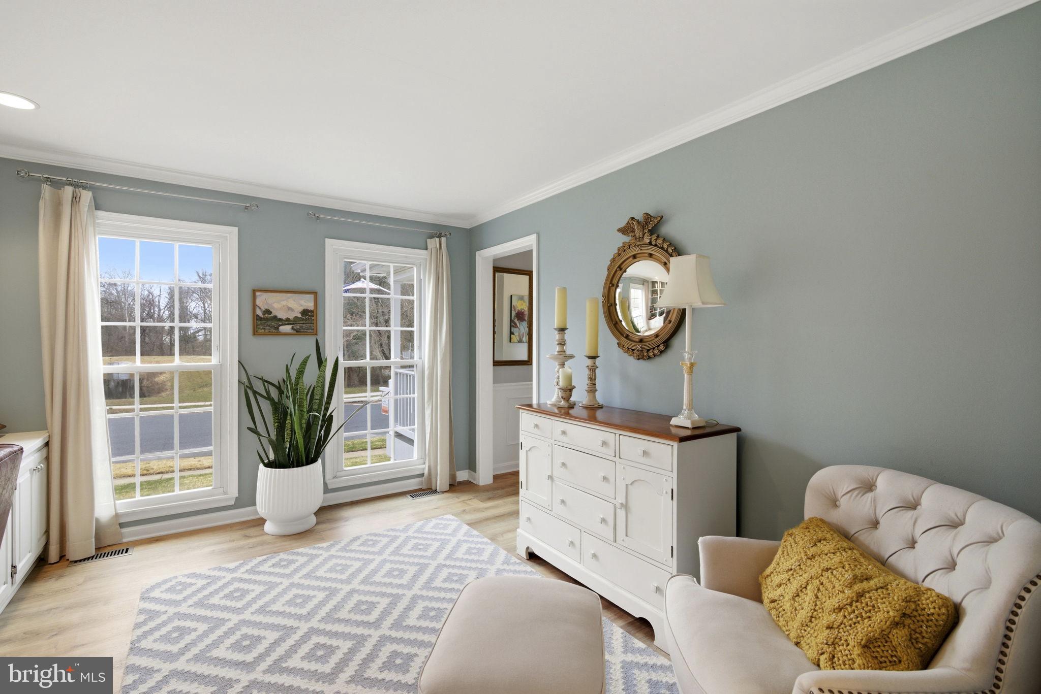 MAJORS CHOICE - Residential