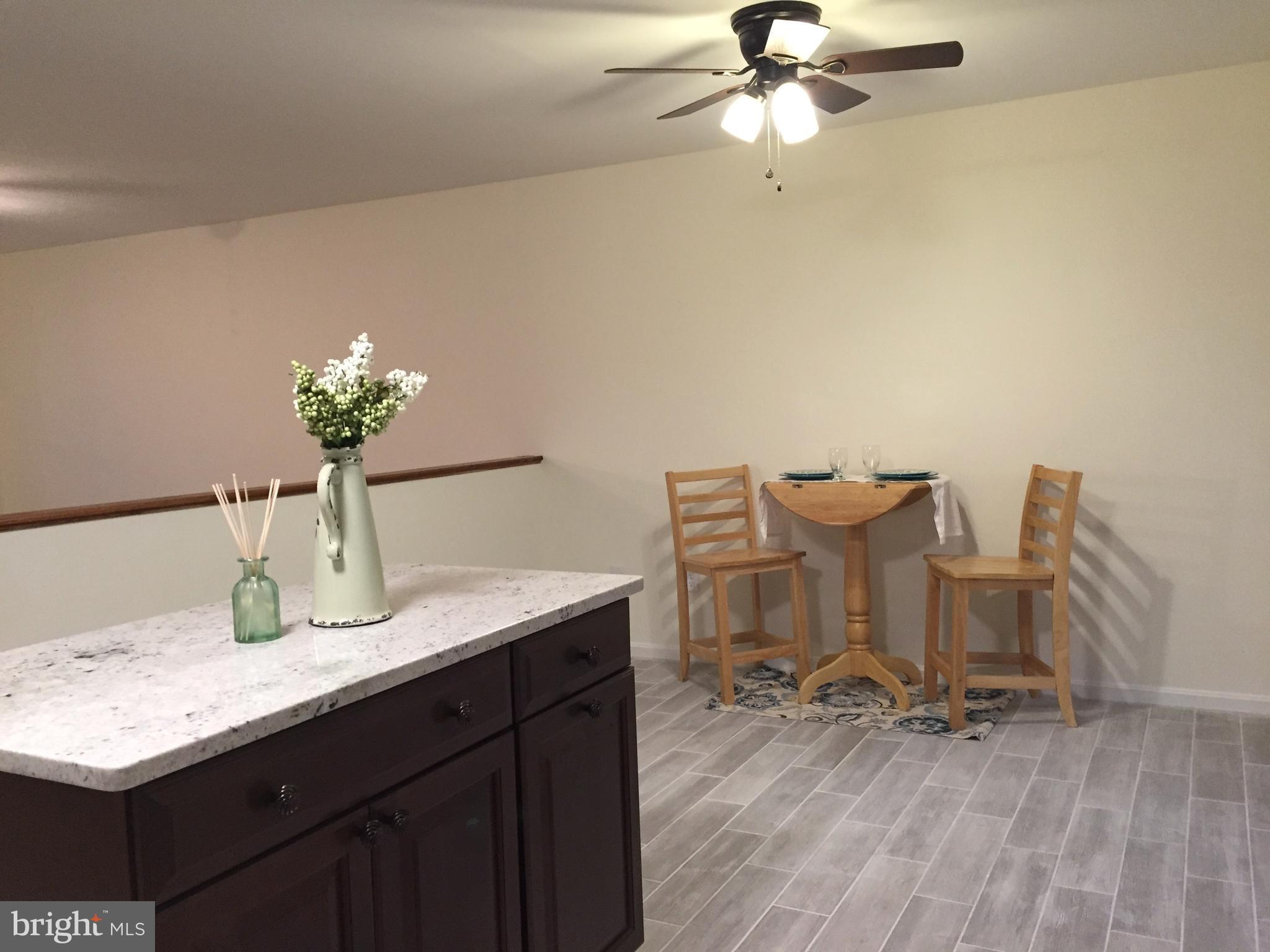 SARAHS CHOICE - Residential