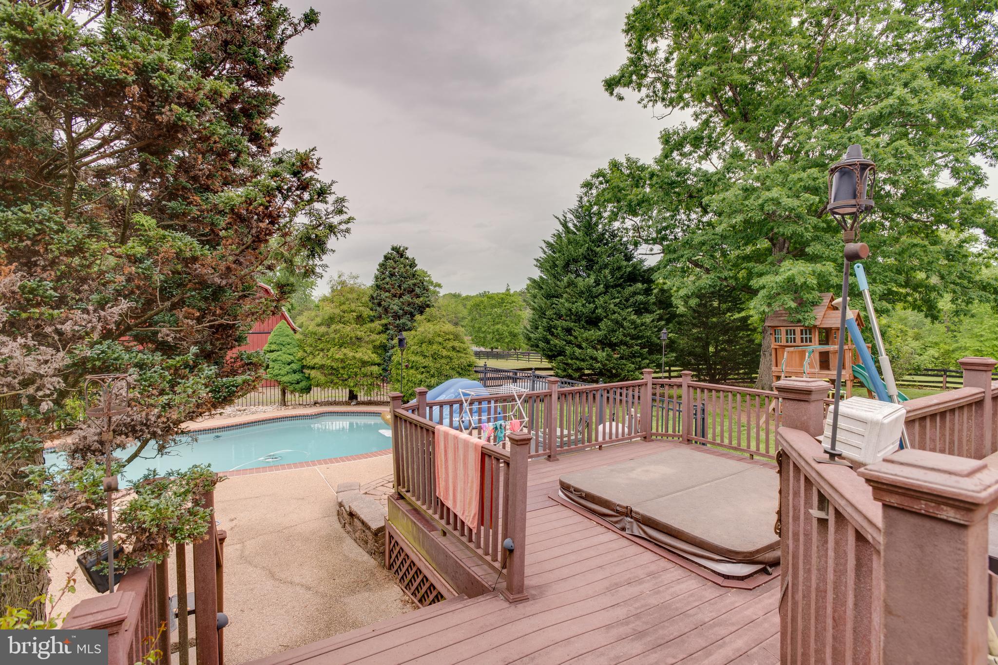 KETTLE RUN FOREST - Residential