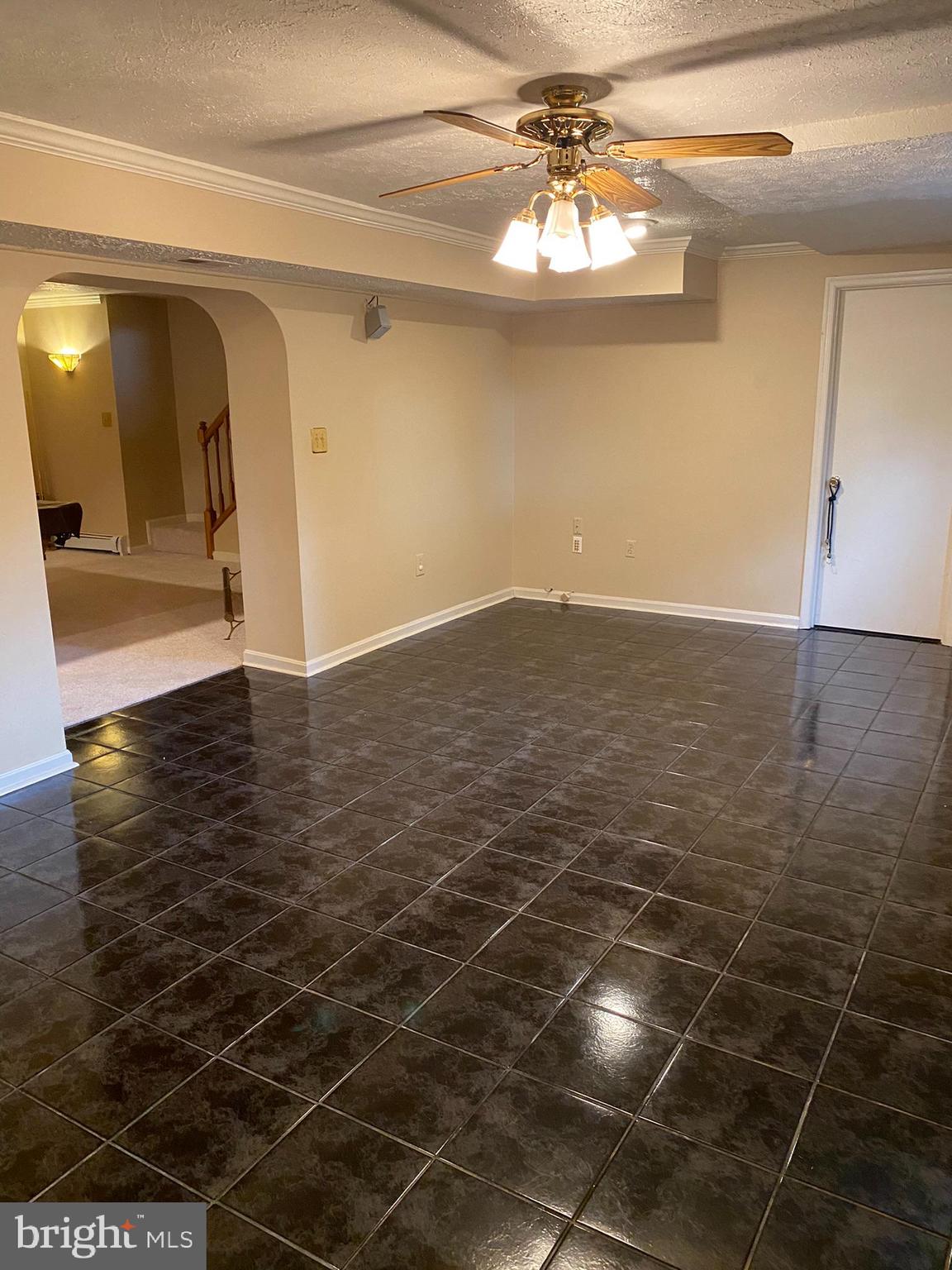 KETTLE RUN FOREST - Residential