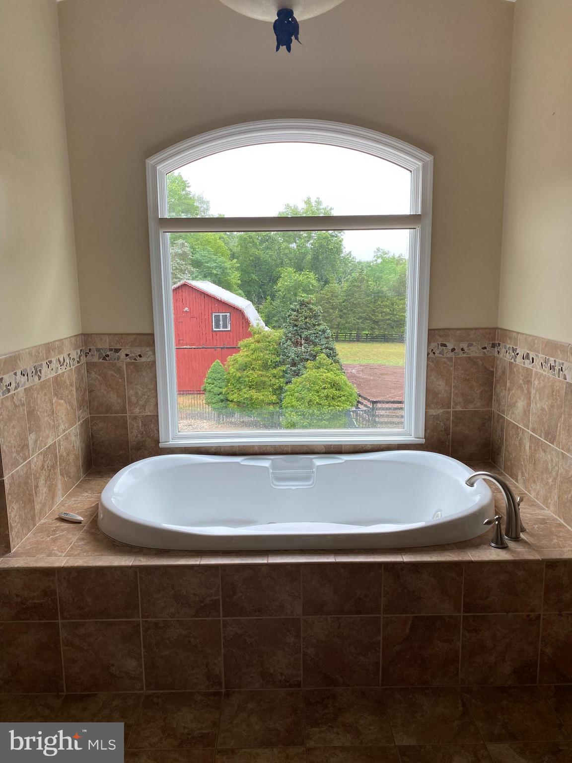 KETTLE RUN FOREST - Residential