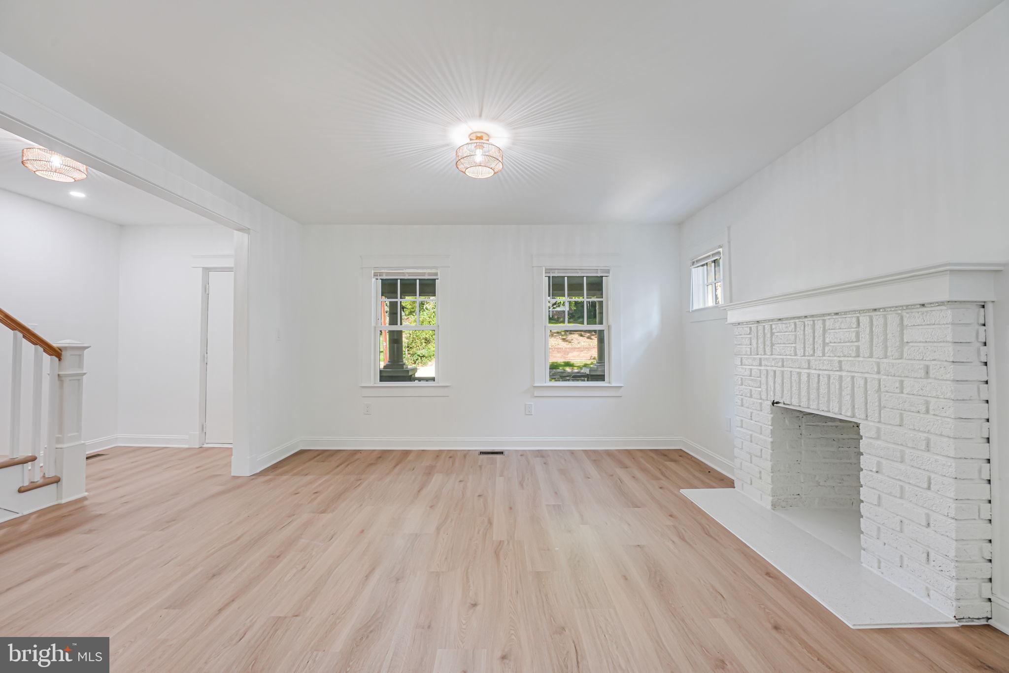 HISTORIC HYATTSVILLE - Residential Lease