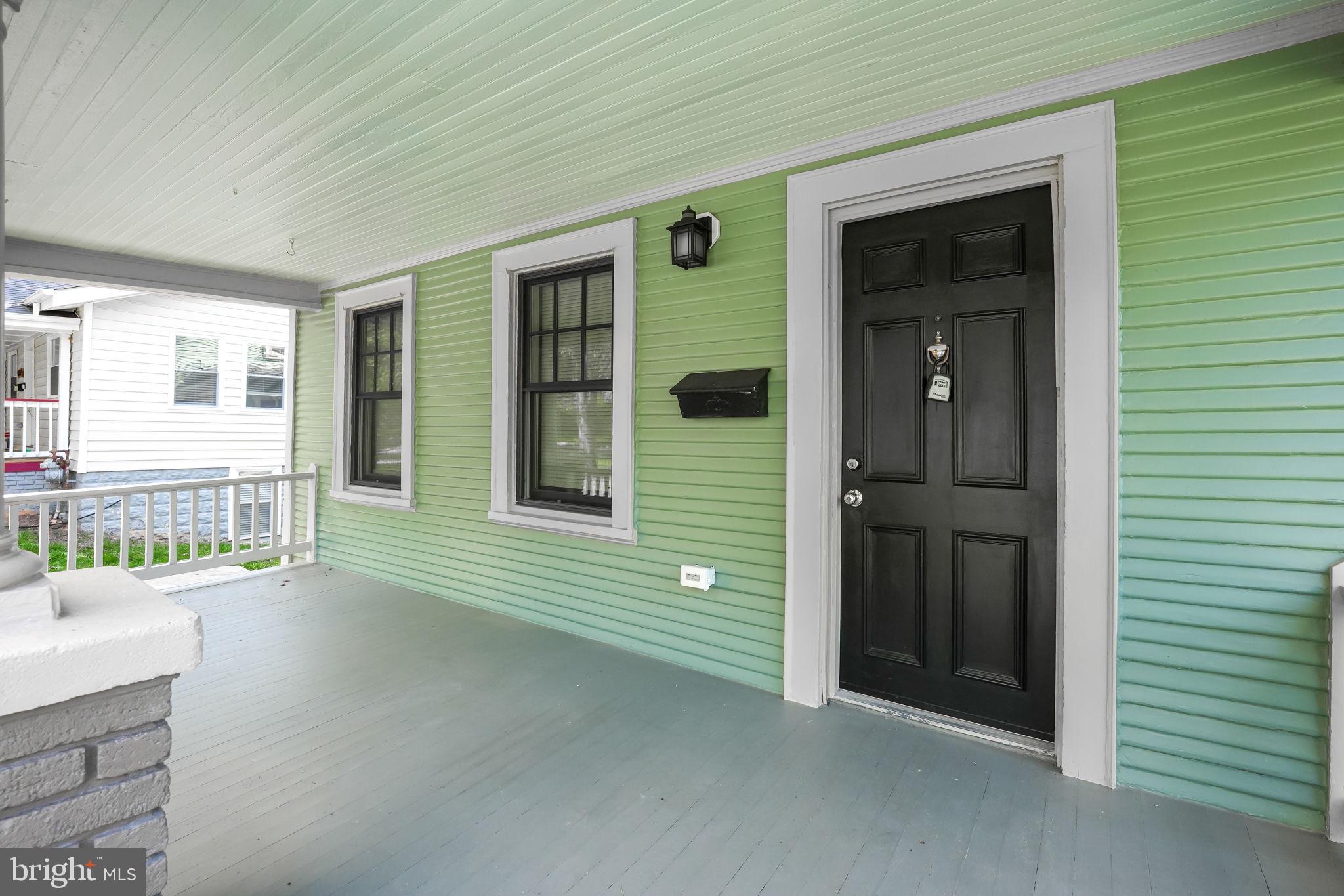 HISTORIC HYATTSVILLE - Residential Lease