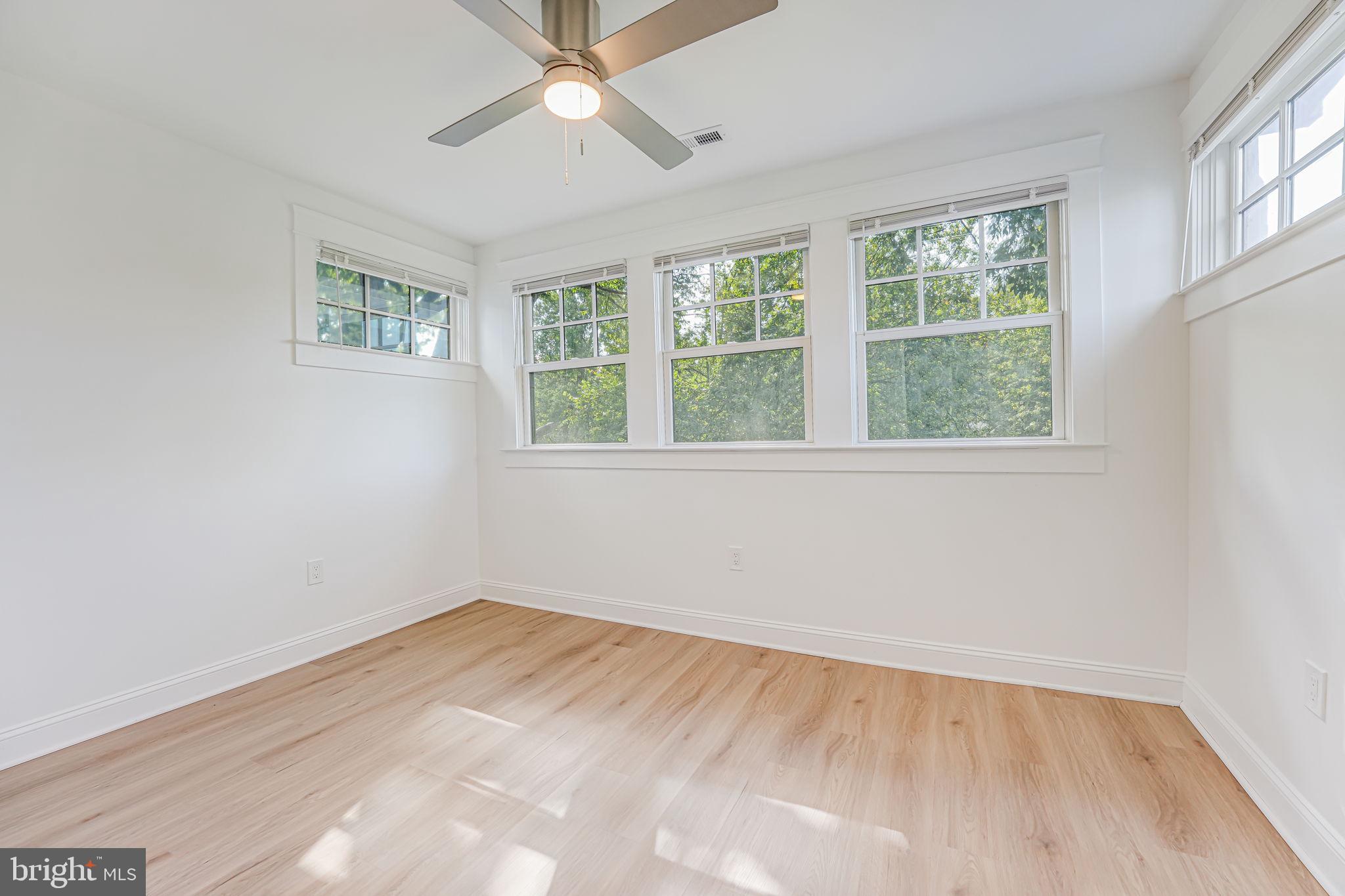 HISTORIC HYATTSVILLE - Residential Lease