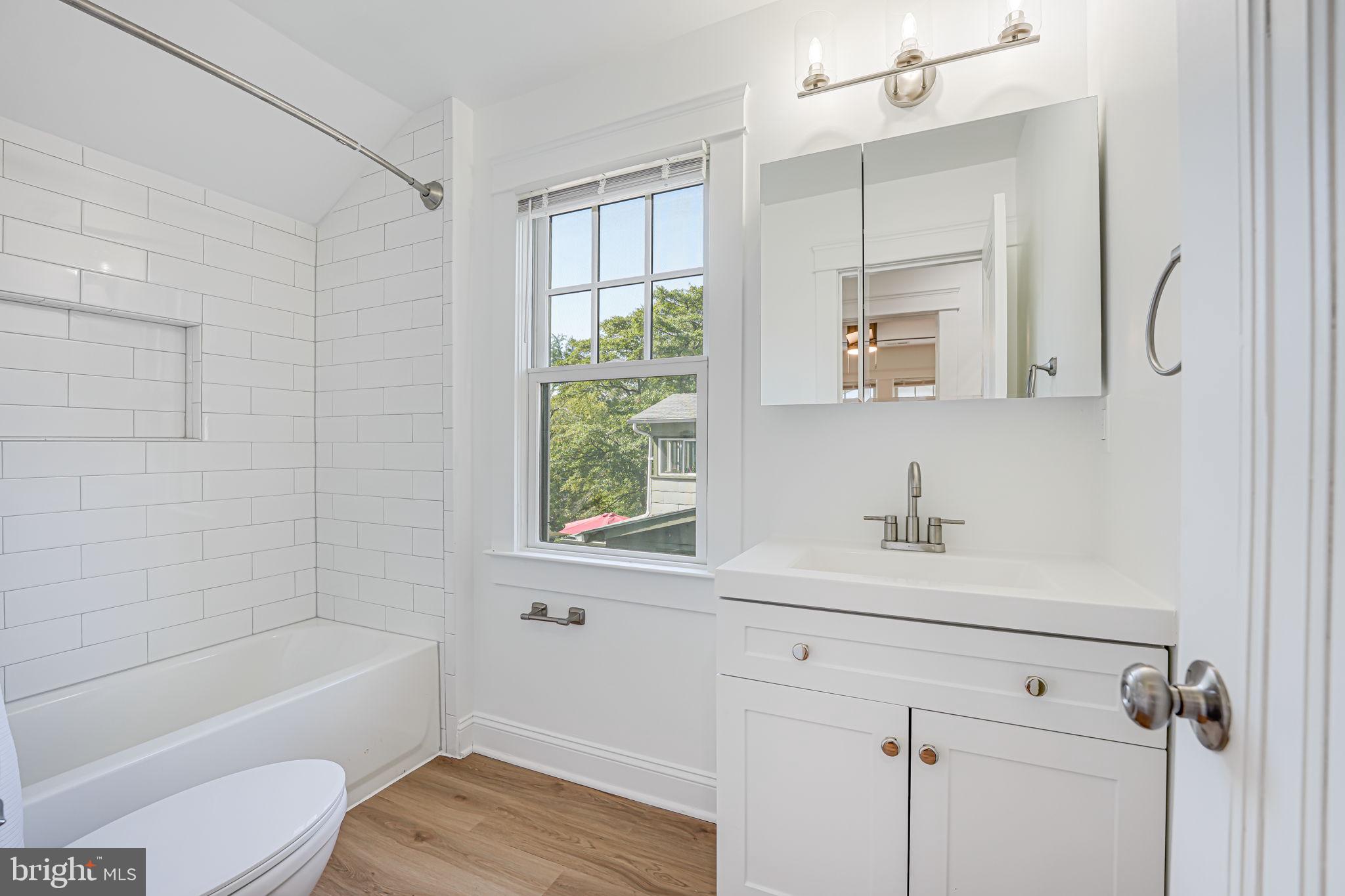 HISTORIC HYATTSVILLE - Residential Lease