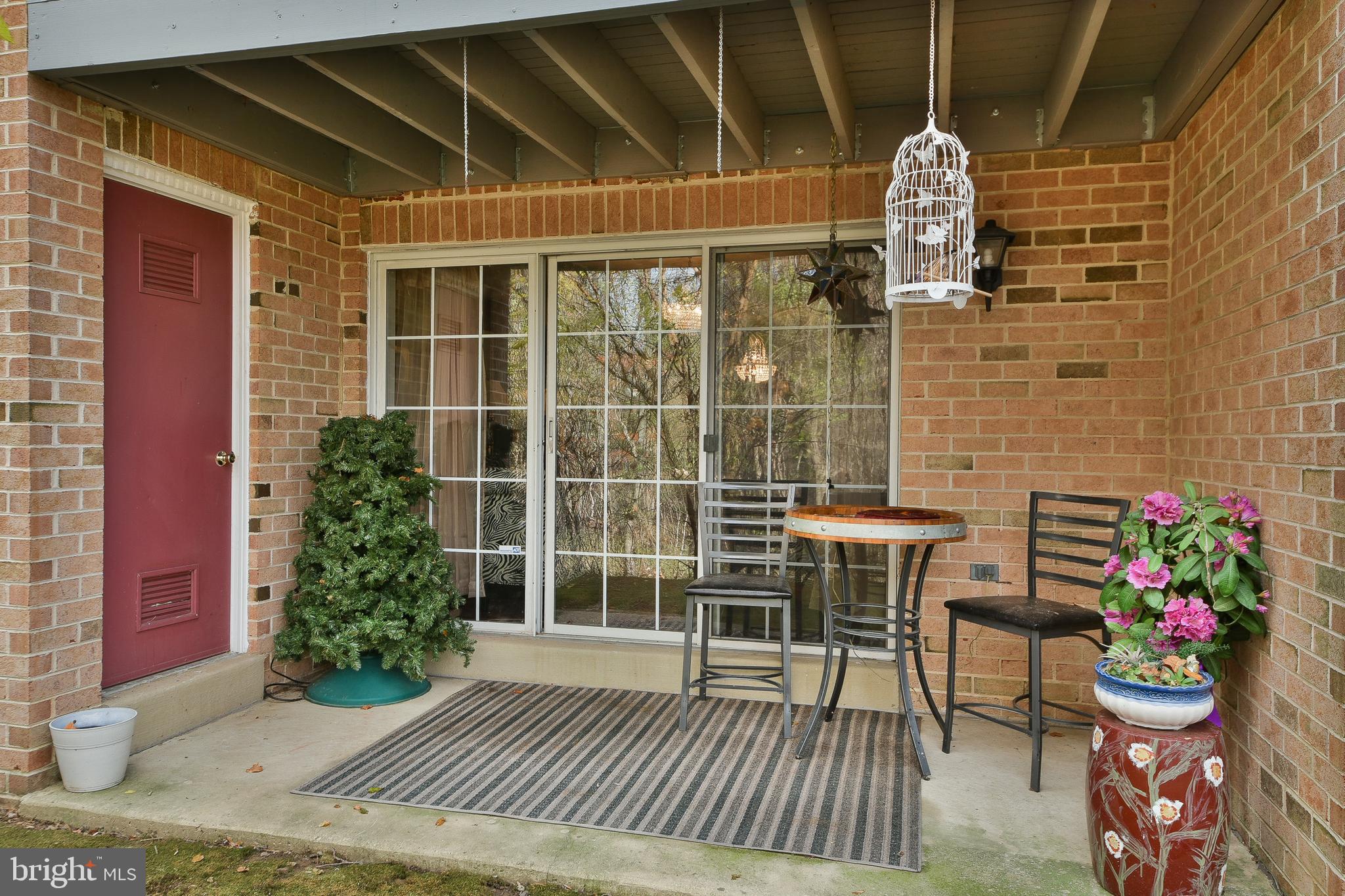 VALLEY GLEN - Residential