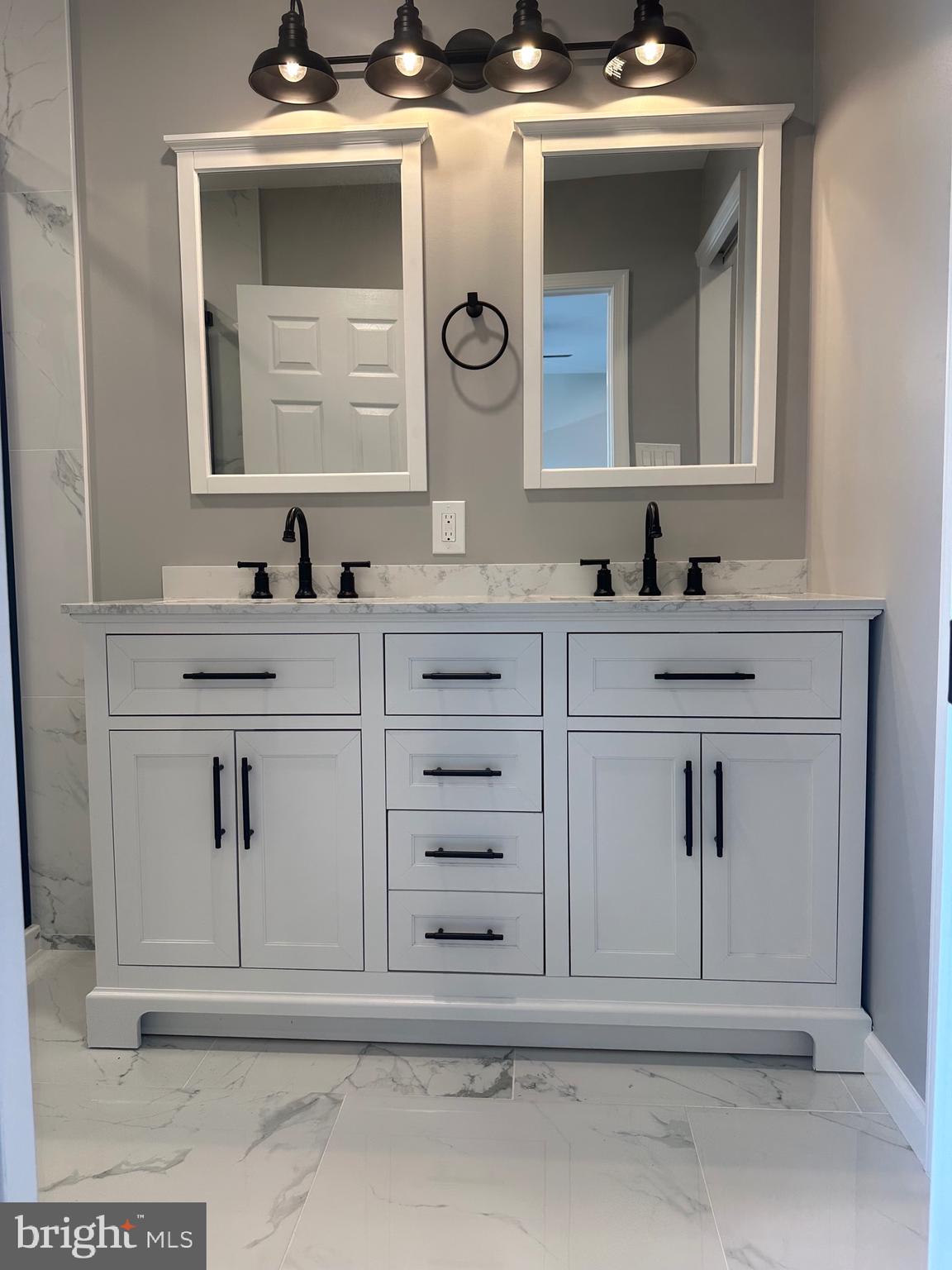 JUDSON MDWS - Residential