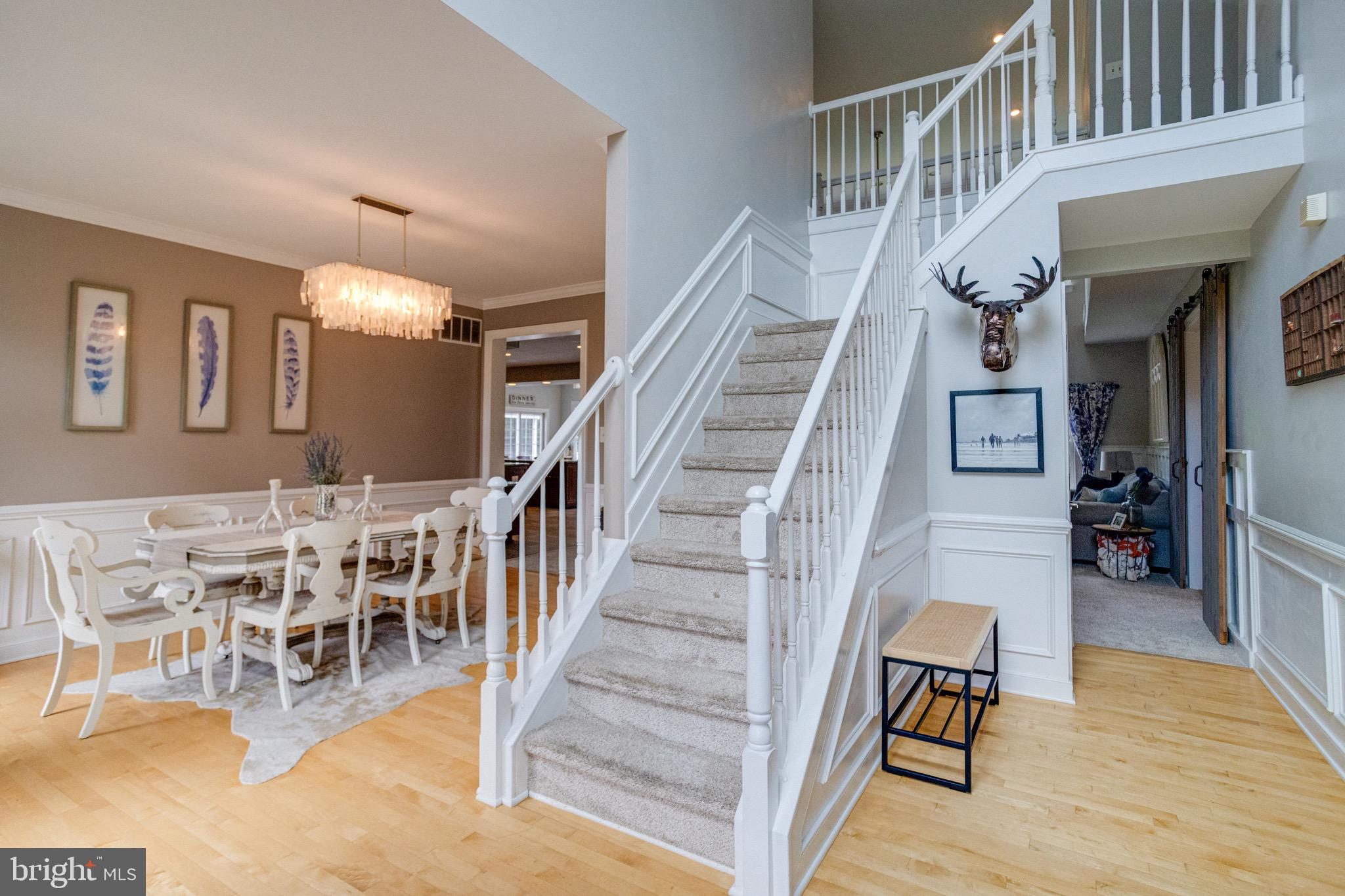2320 QUEENSBURY DRIVE