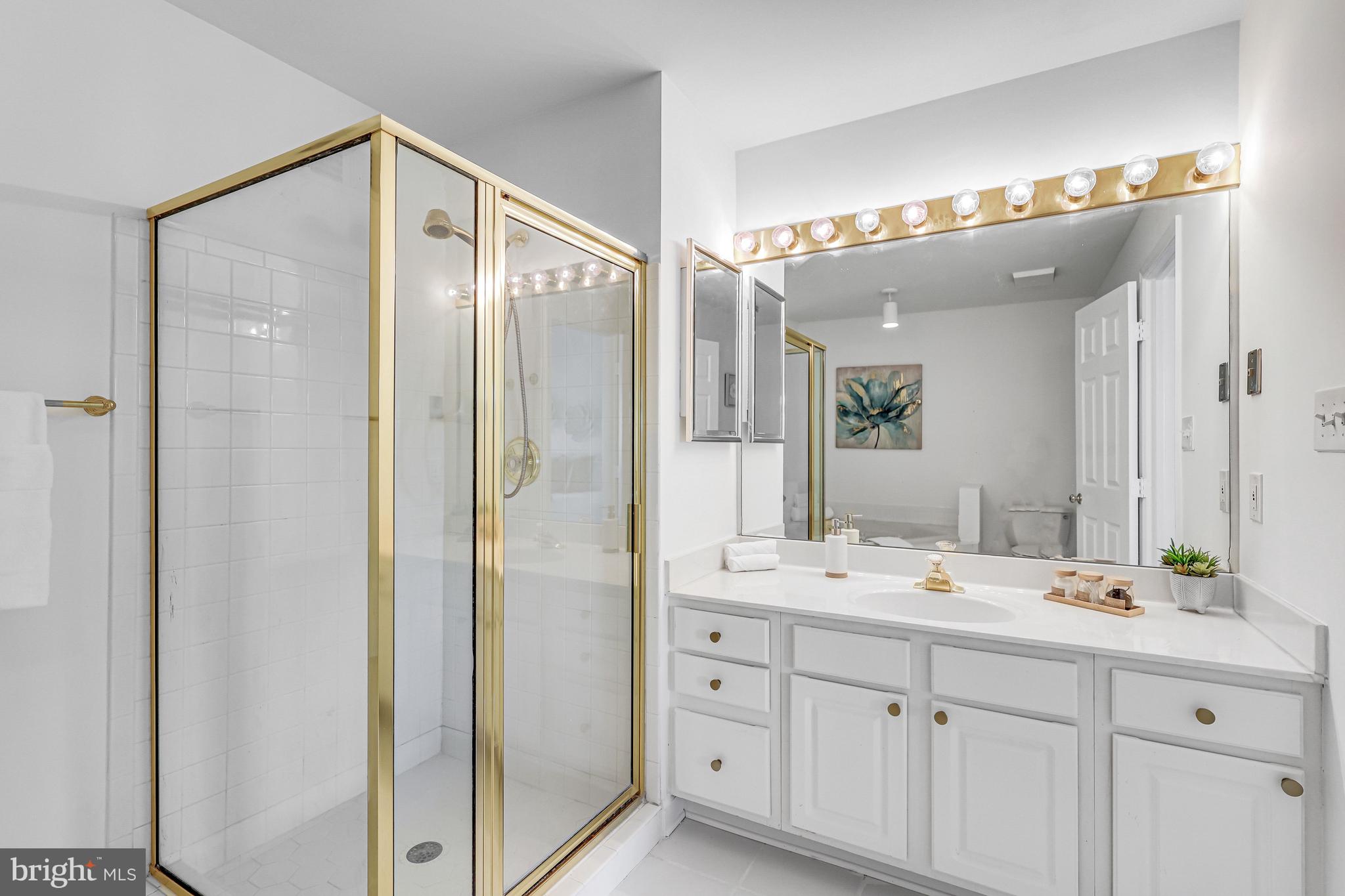 POTTERS GLEN - Residential