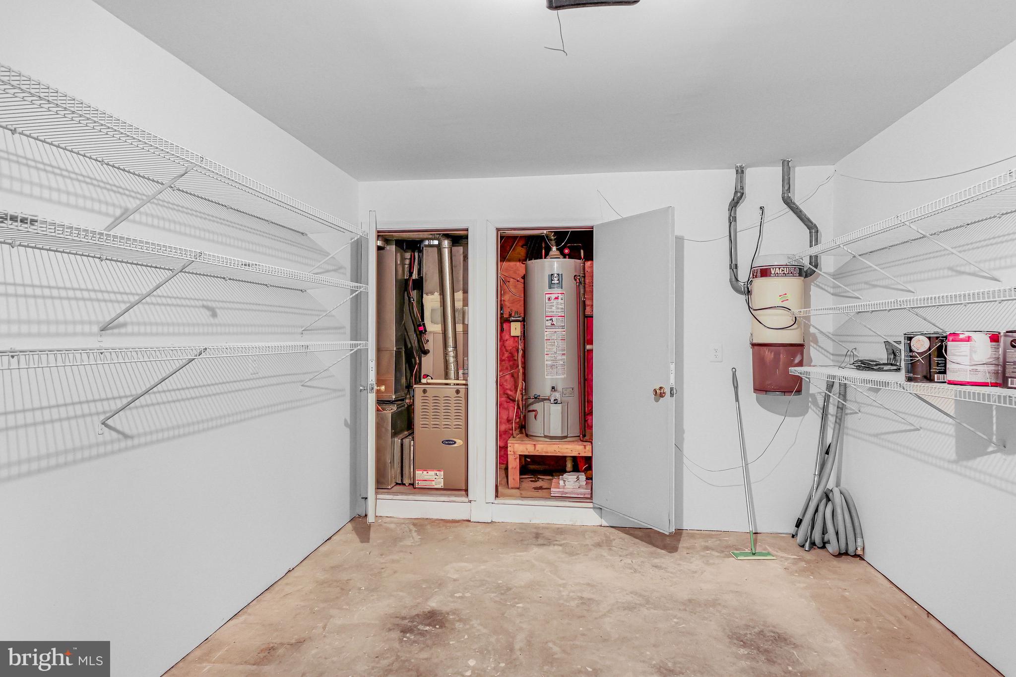 POTTERS GLEN - Residential