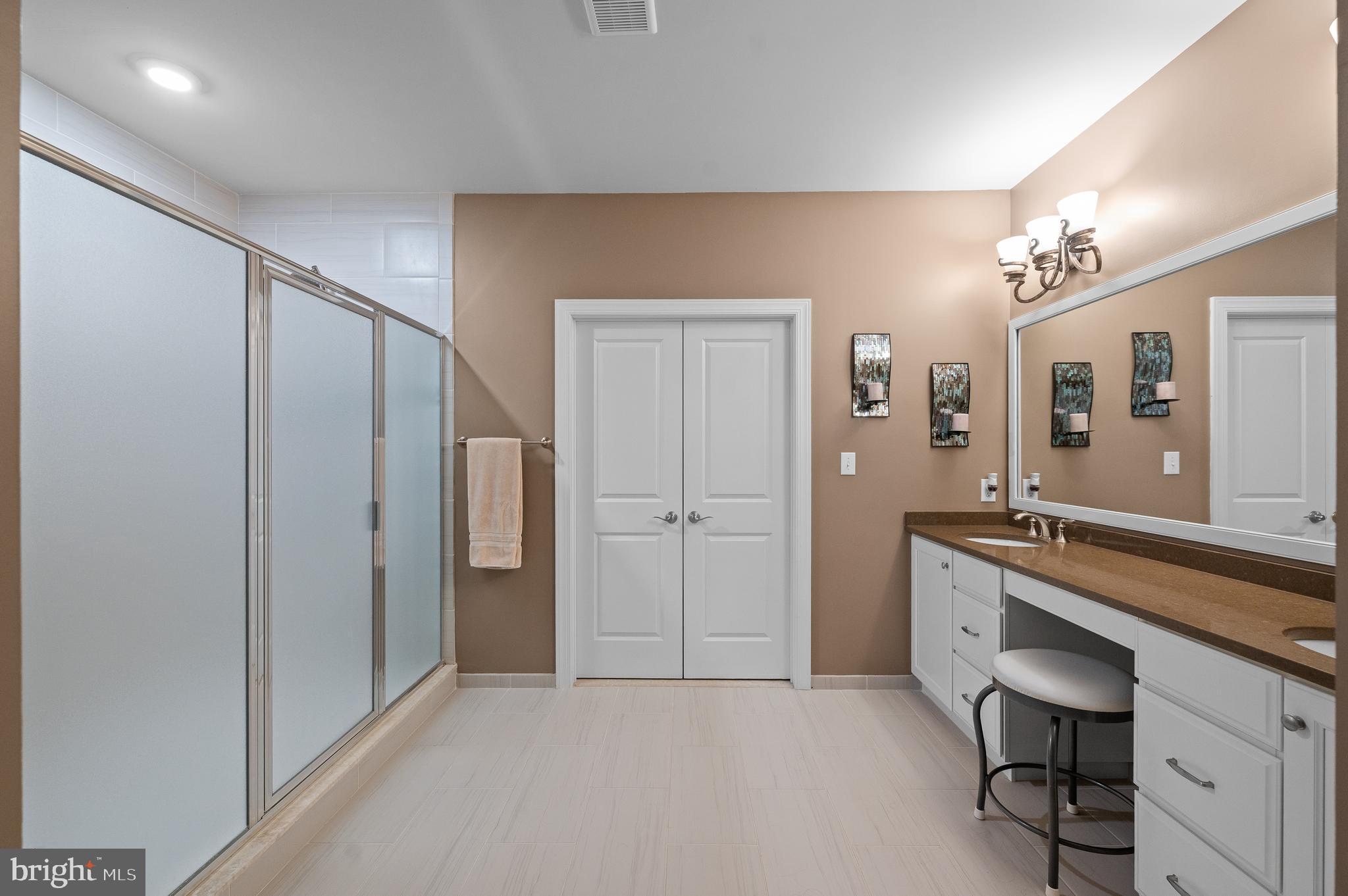 LISETER - Residential