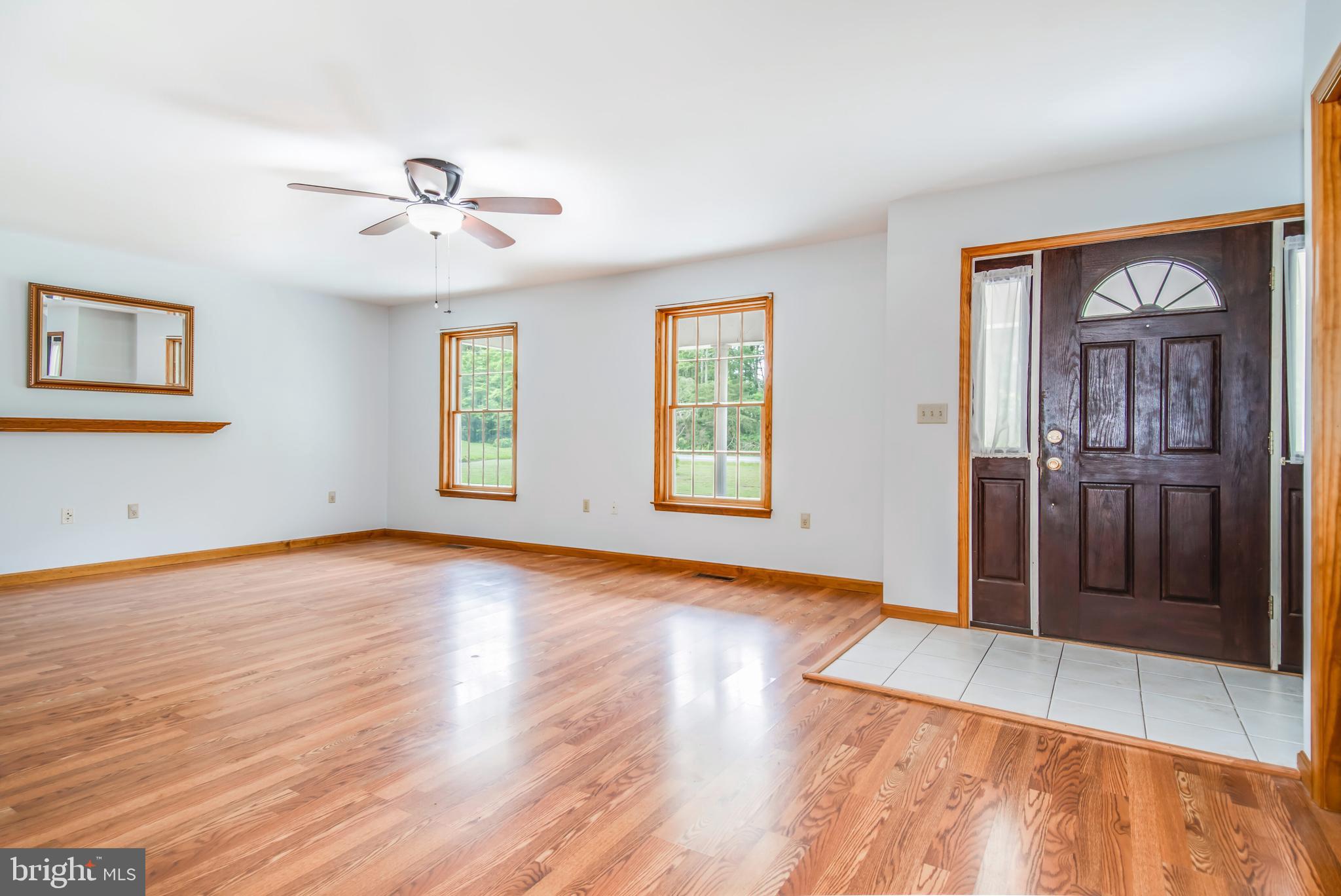 COUNTRYSIDE - Residential