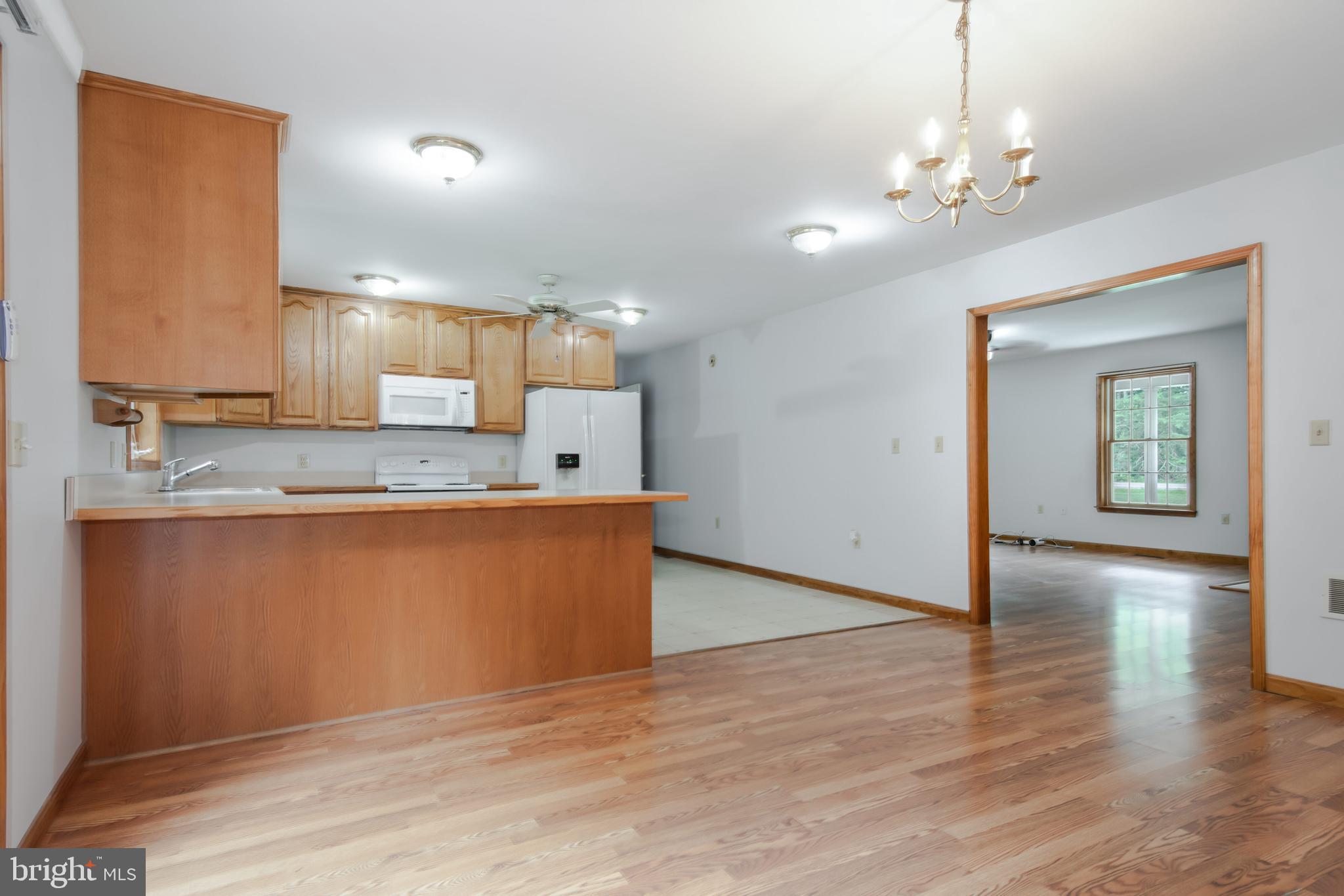 COUNTRYSIDE - Residential