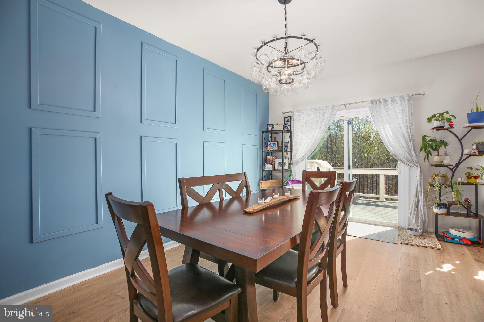 LAFAYETTE CROSSING - Residential