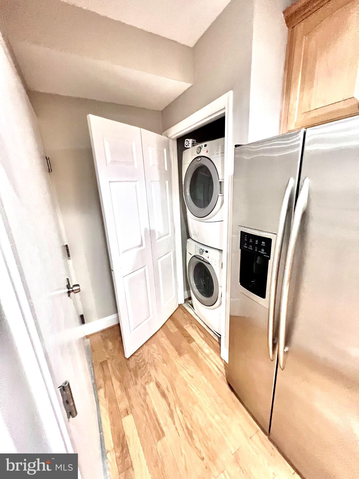 GROVETON WOODS - Residential