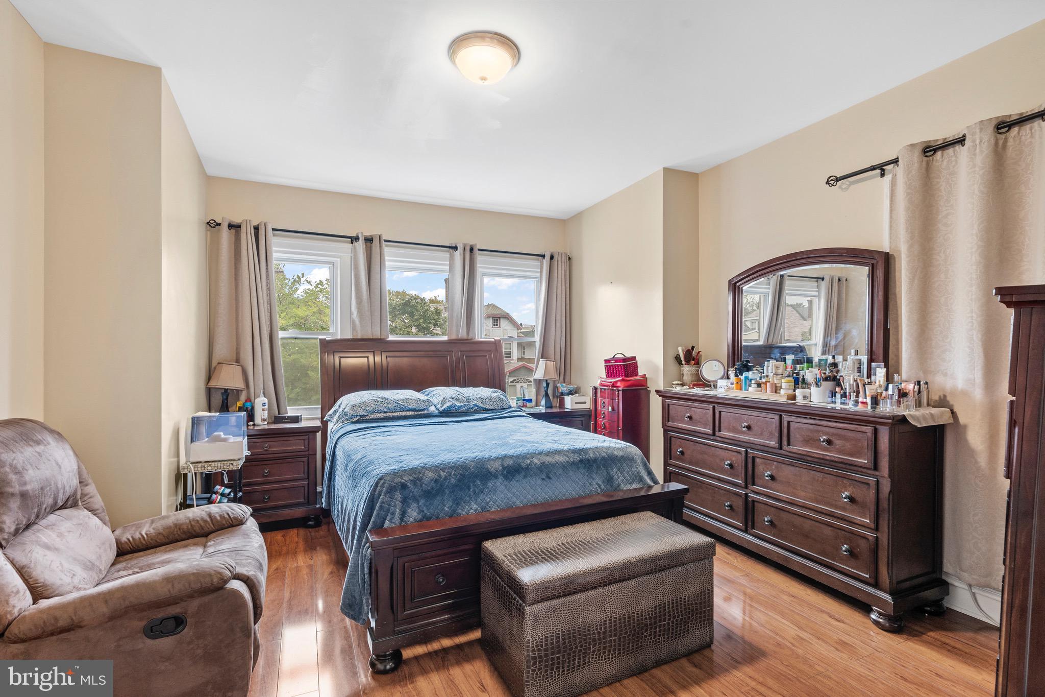 COBBS CREEK - Residential