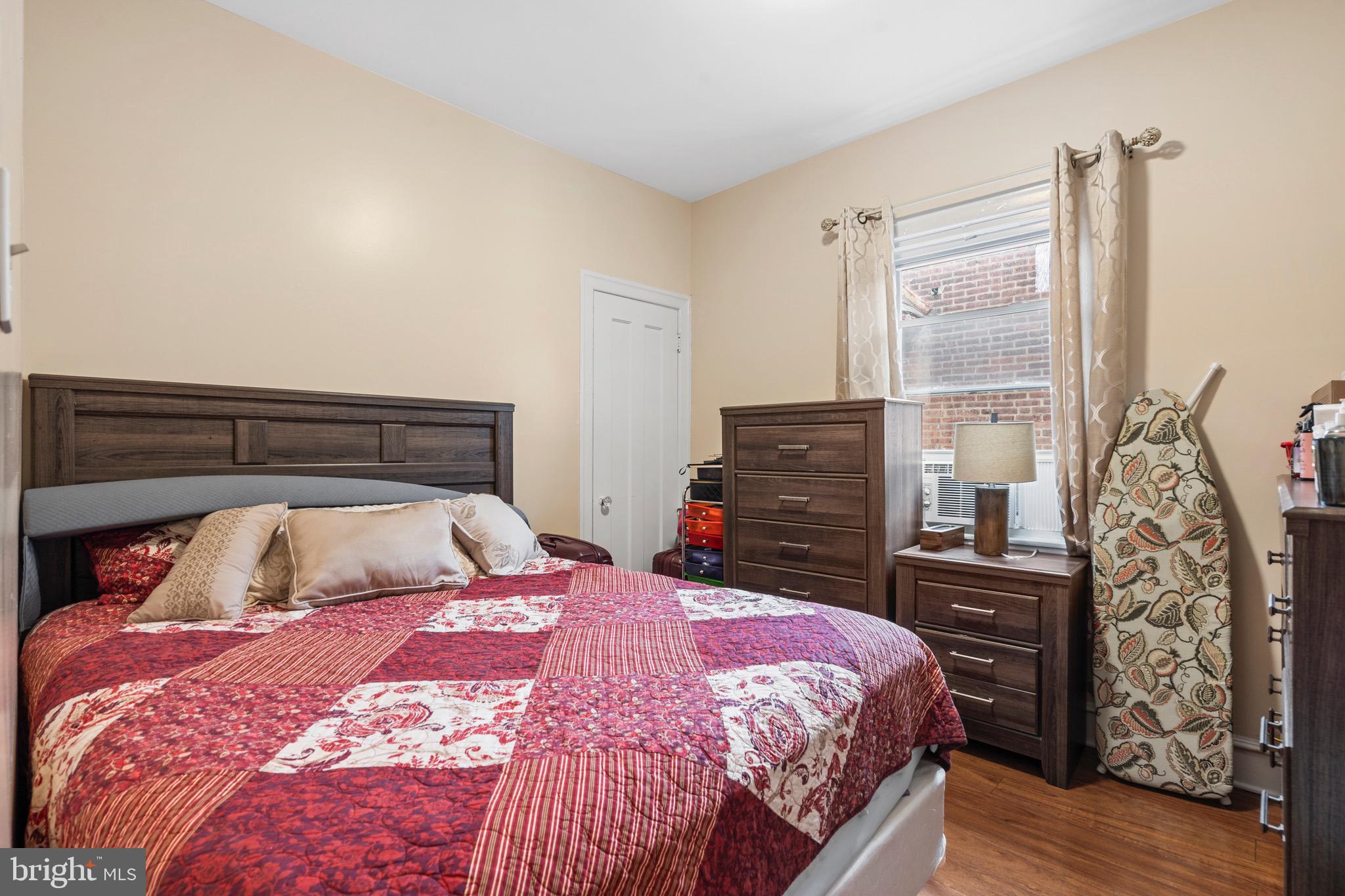 COBBS CREEK - Residential