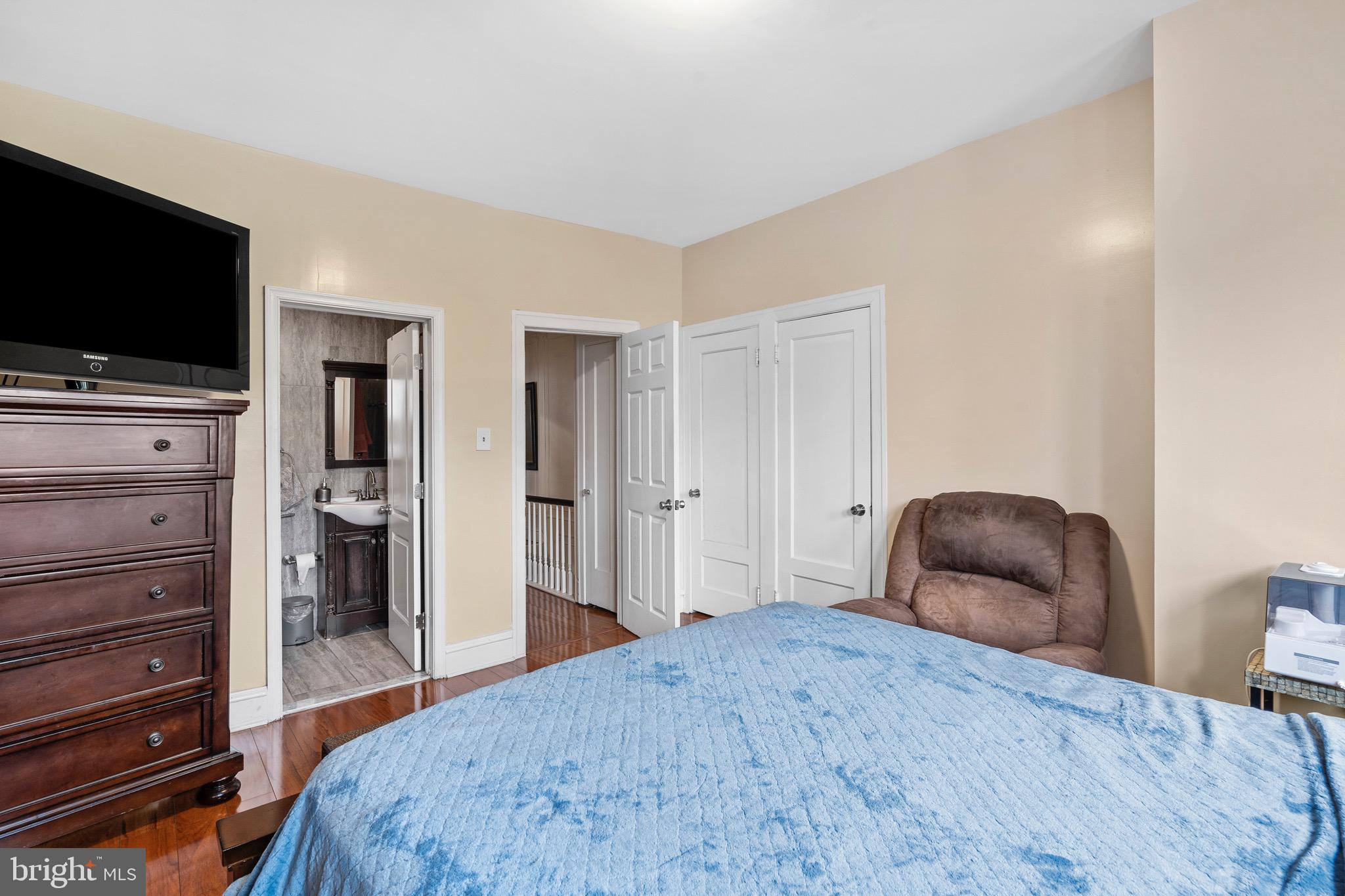 COBBS CREEK - Residential