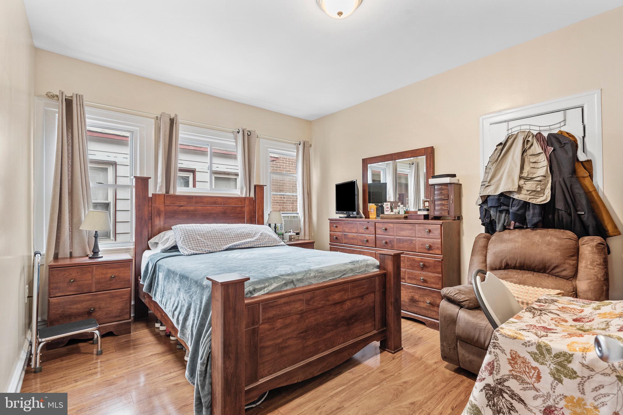 COBBS CREEK - Residential