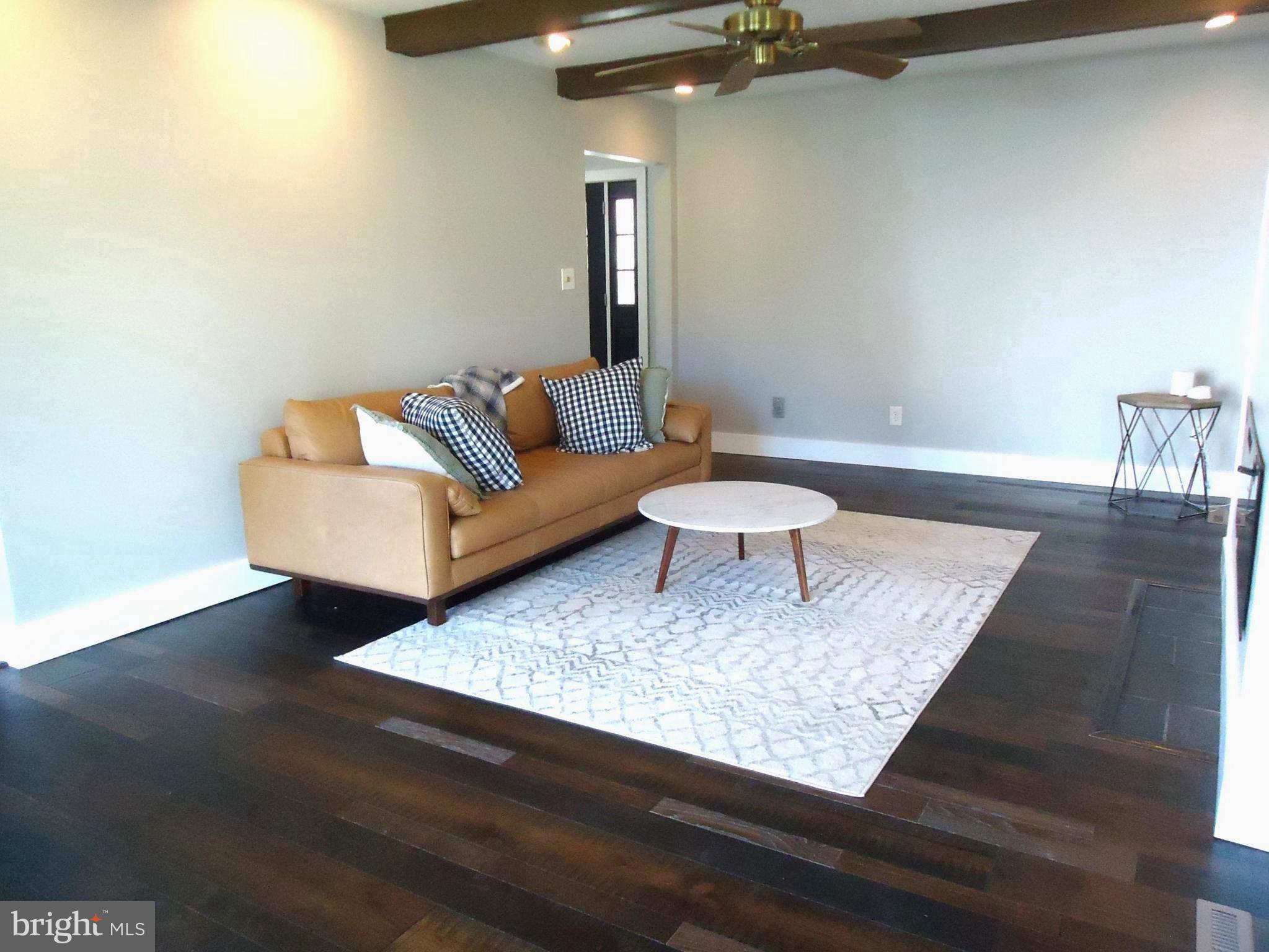 LONGFELLOW - Residential Lease