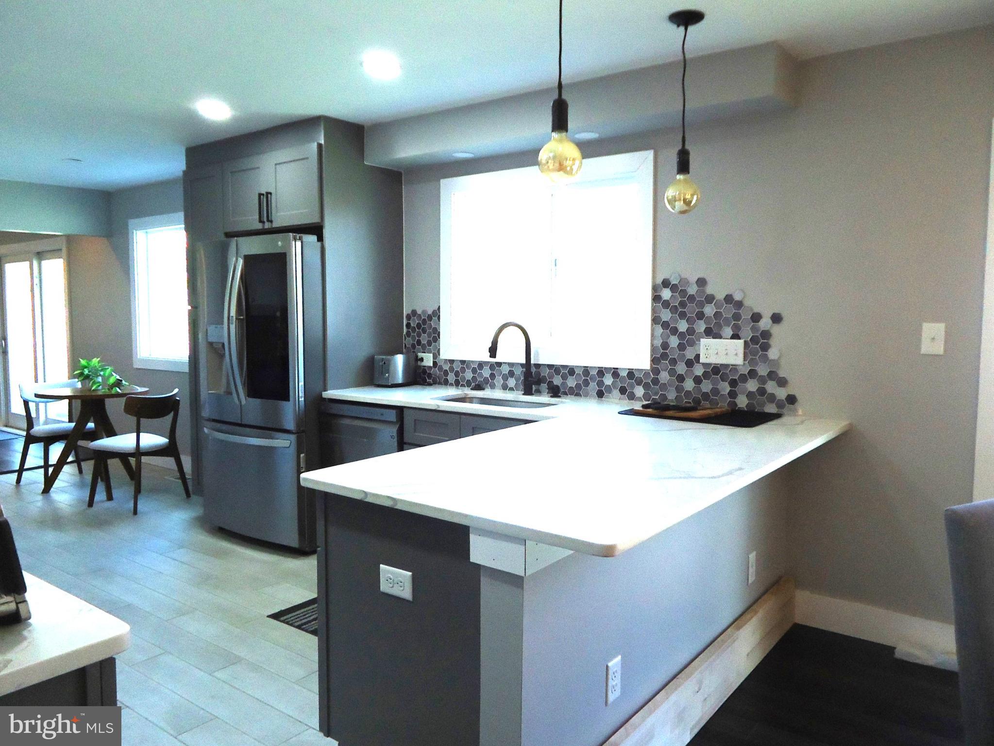 LONGFELLOW - Residential Lease