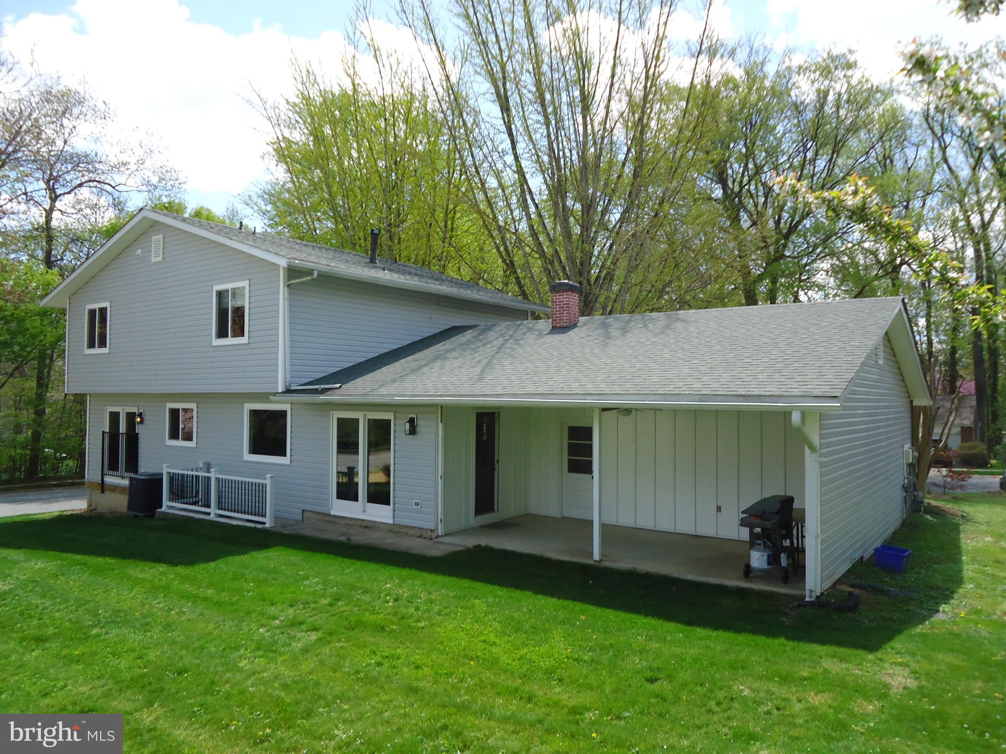 LONGFELLOW - Residential Lease