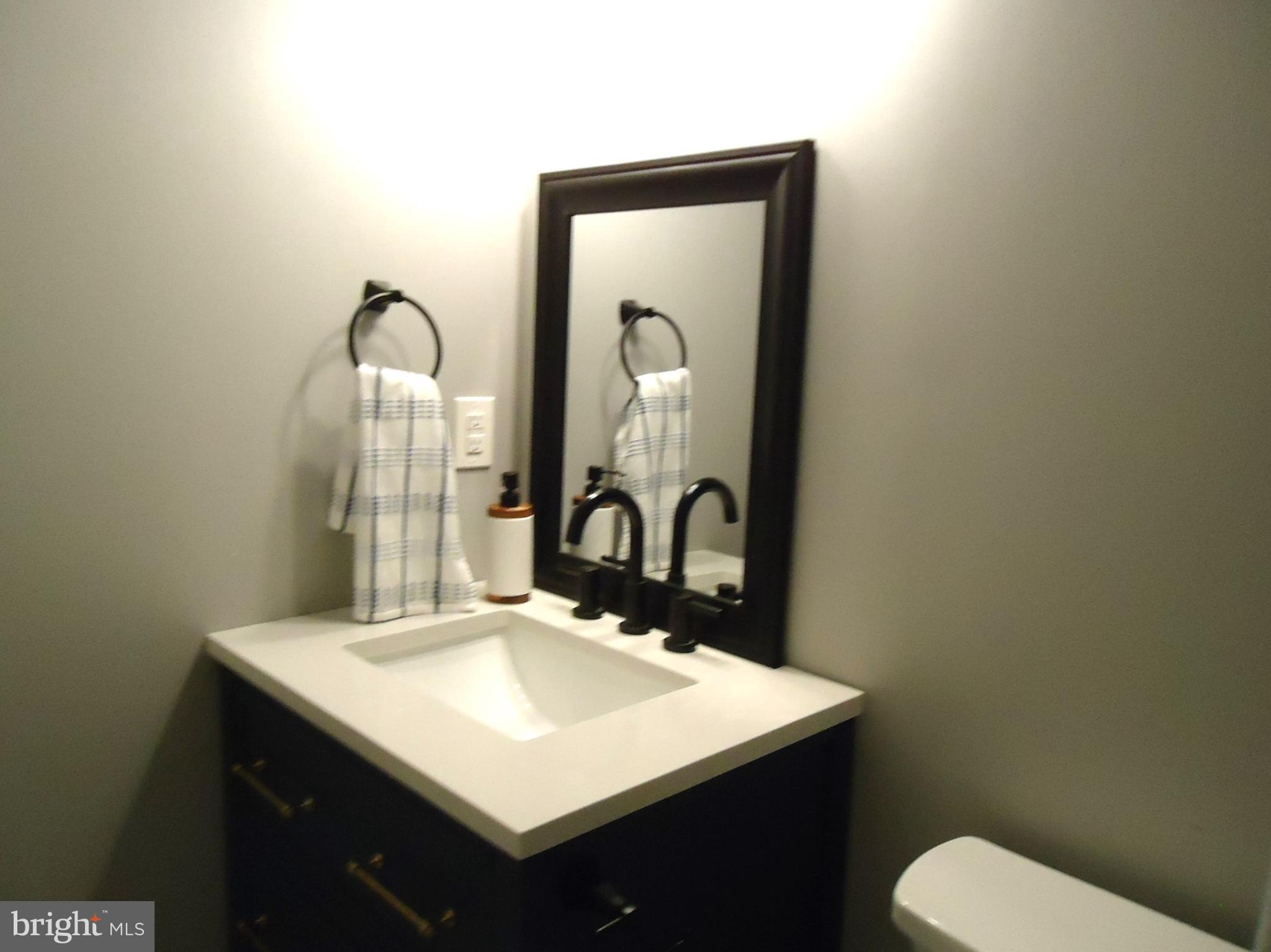 LONGFELLOW - Residential Lease