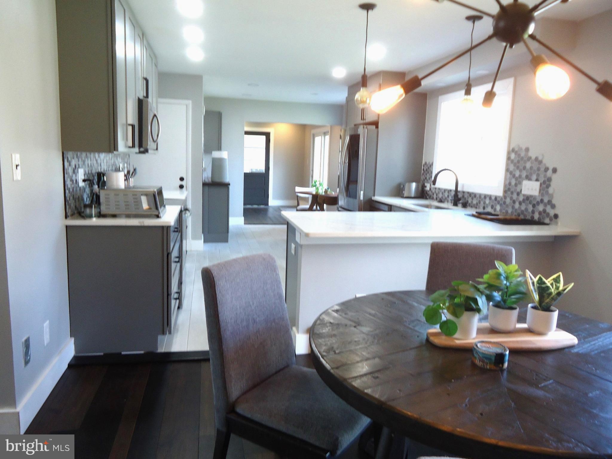 LONGFELLOW - Residential Lease