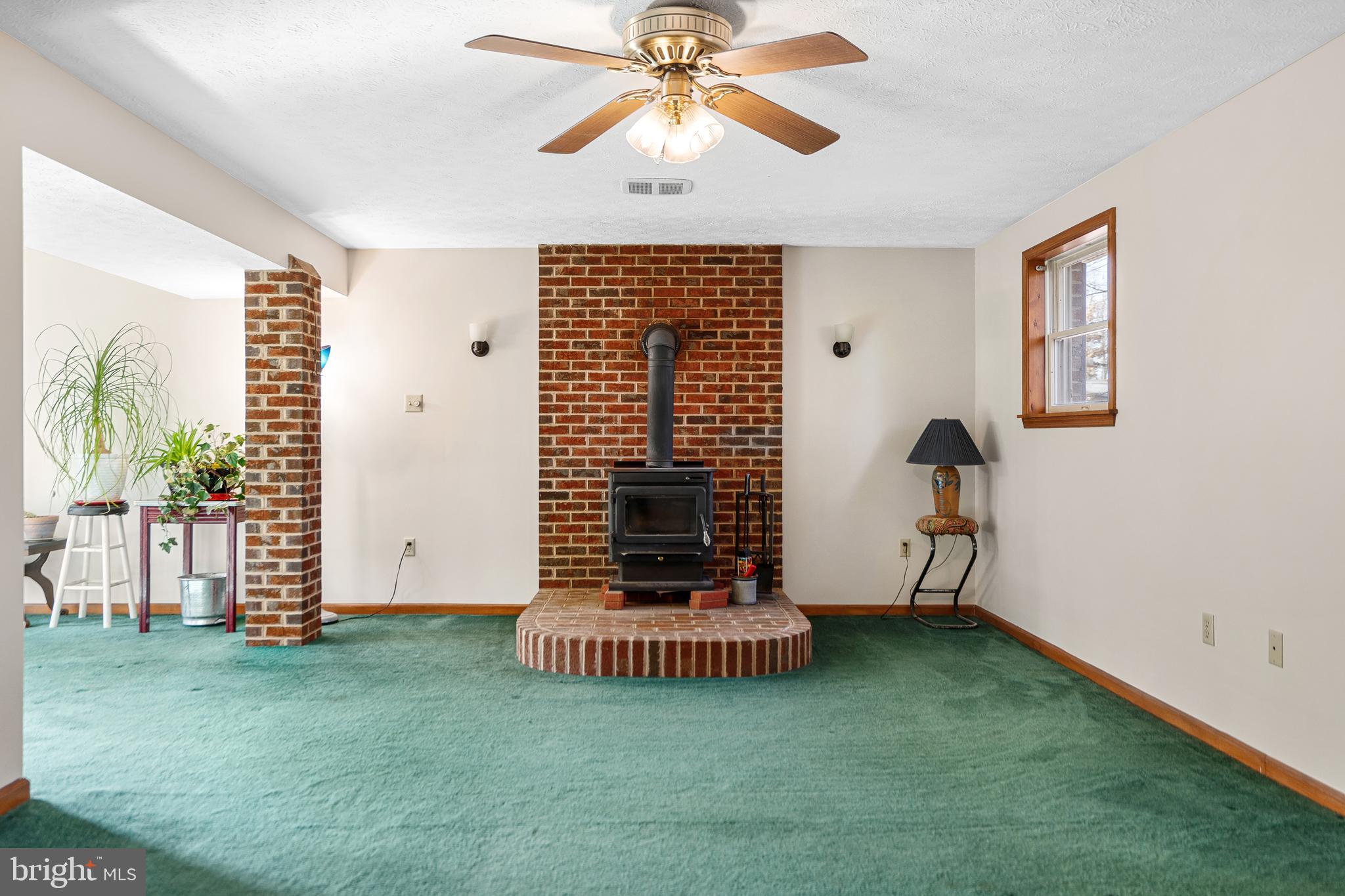 LAKE HOLIDAY ESTATES - Residential