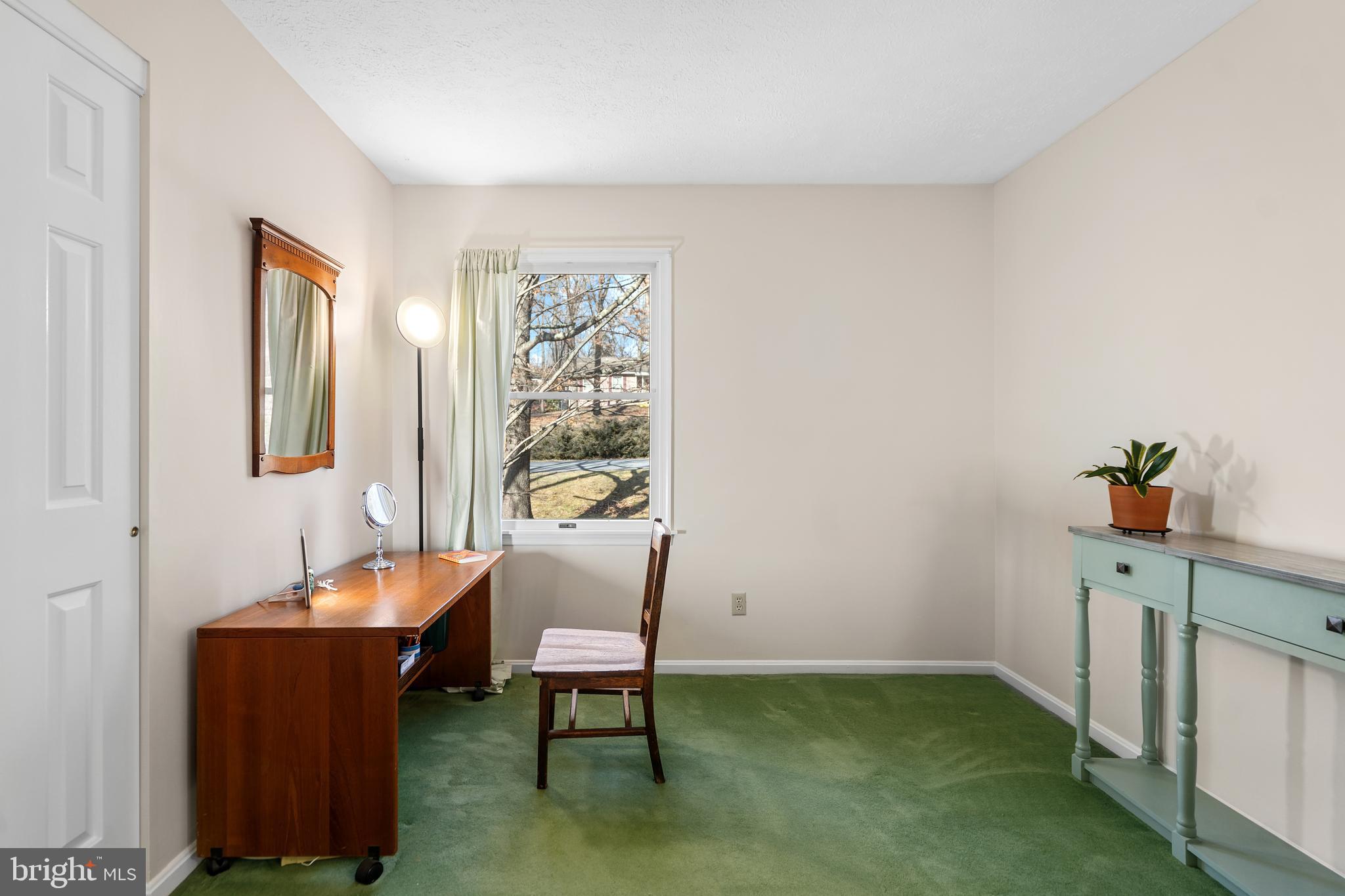 LAKE HOLIDAY ESTATES - Residential