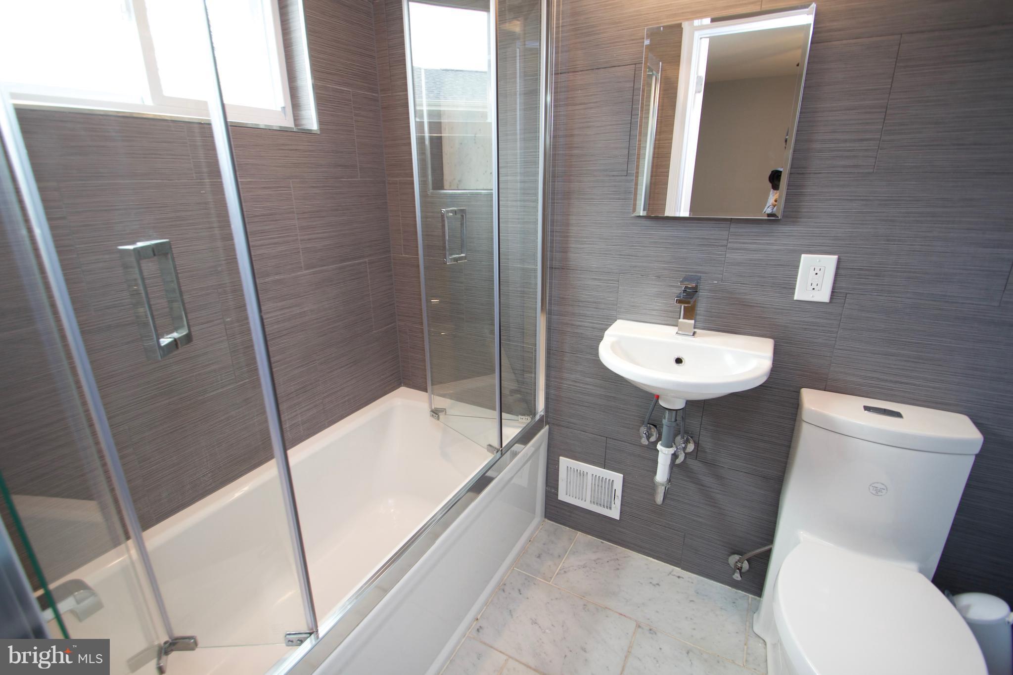 ROCK CREEK FOREST - Residential