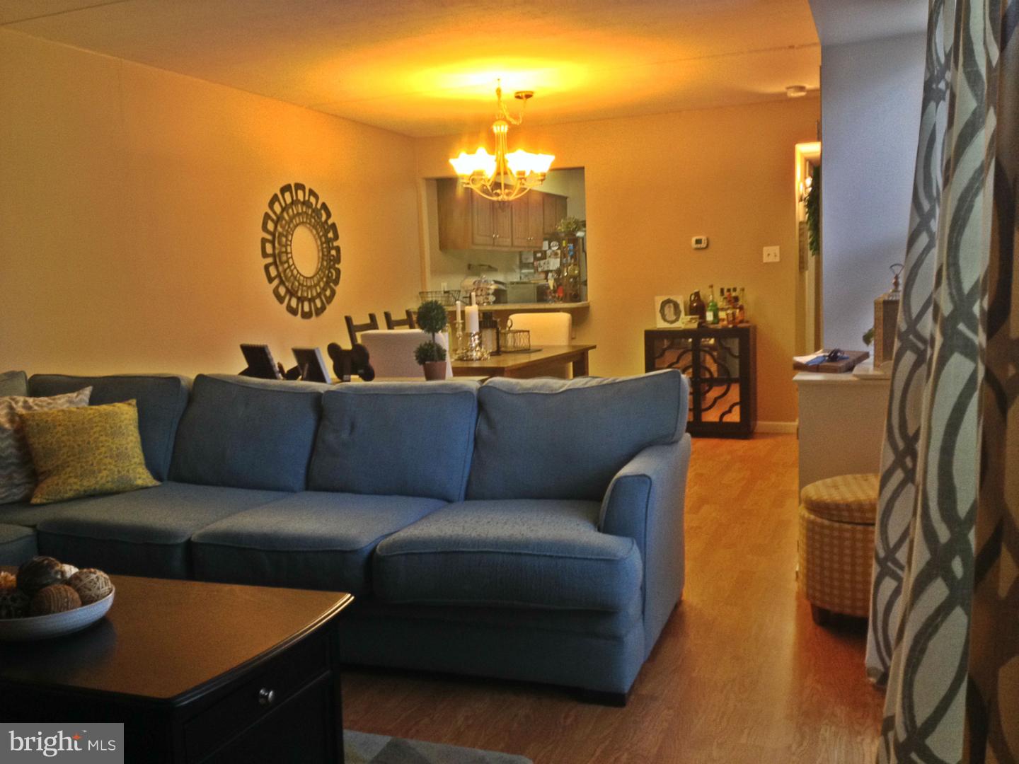 SOCIETY HILL - Residential Lease