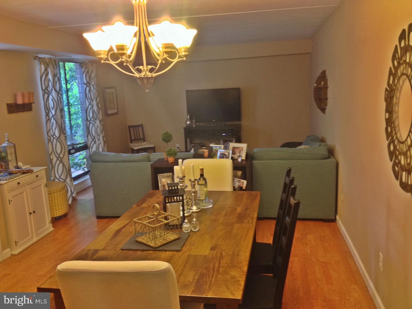 SOCIETY HILL - Residential Lease