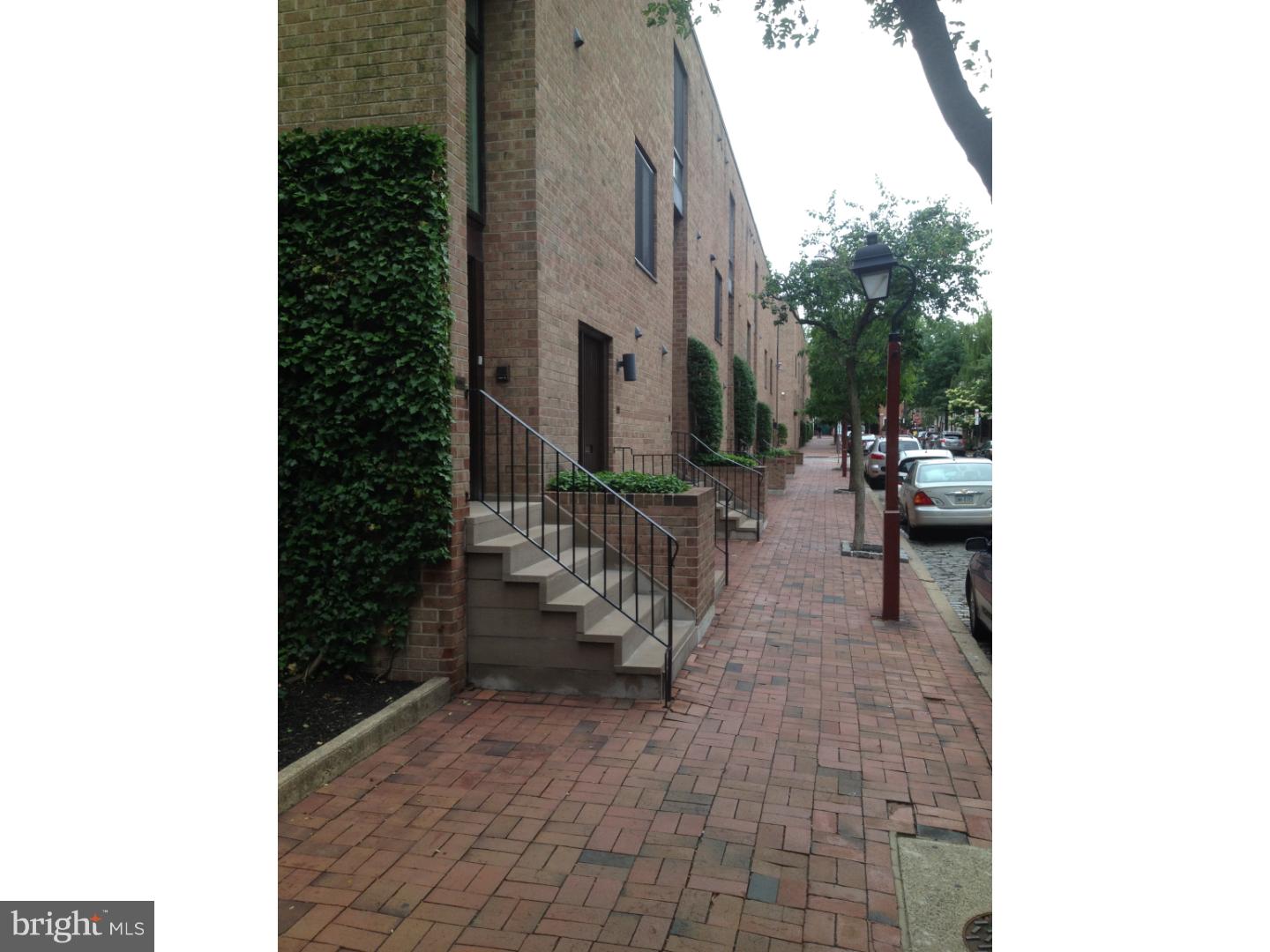 SOCIETY HILL - Residential Lease