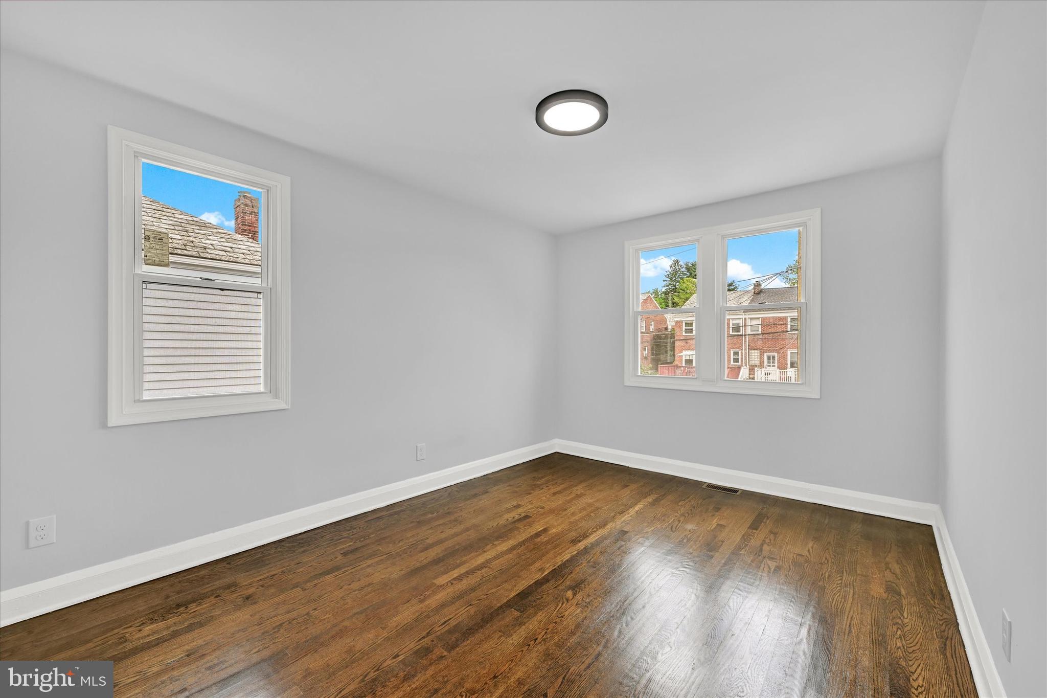 AIGBURTH - Residential