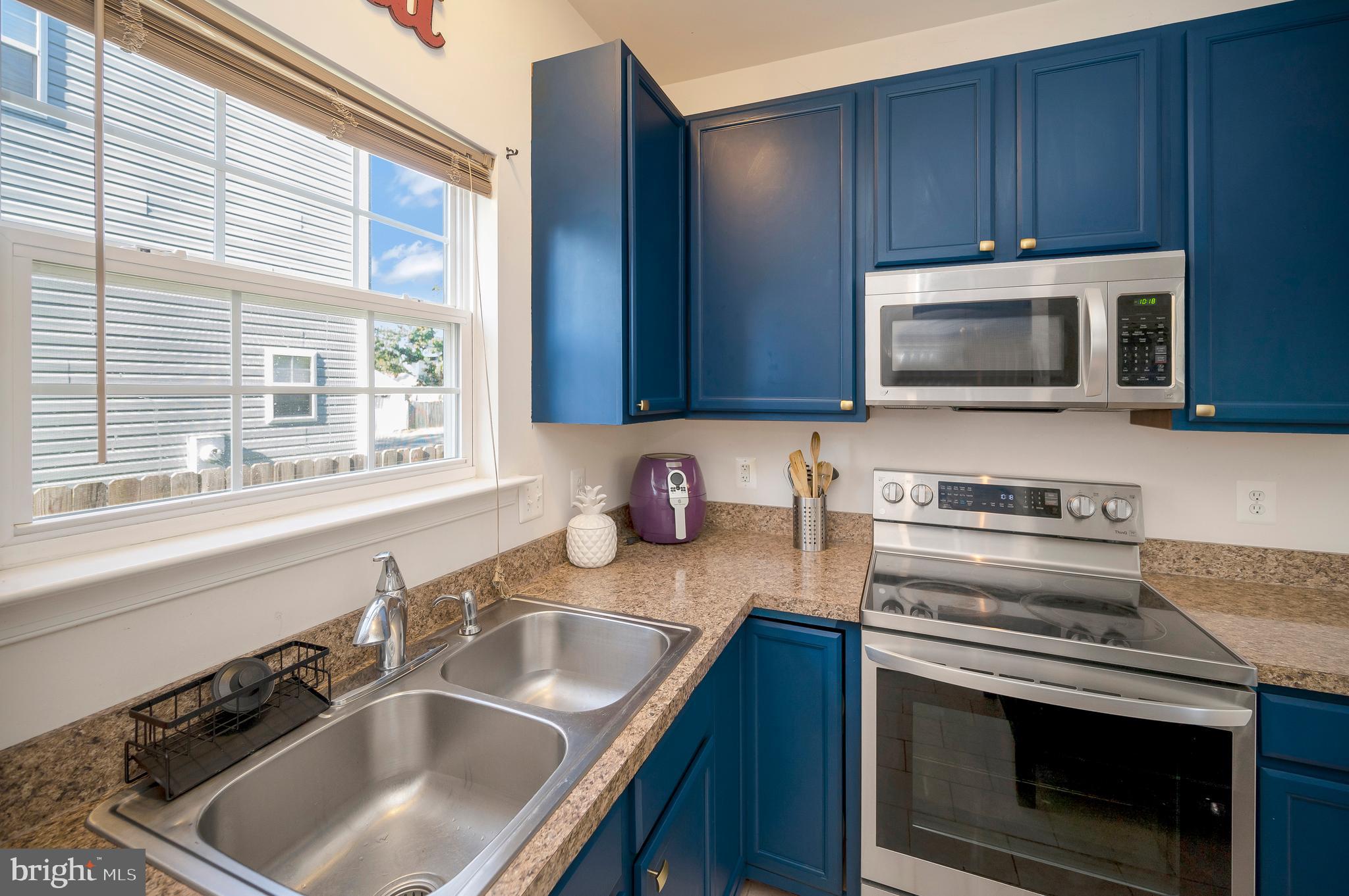 SYLVANIA HEIGHTS - Residential