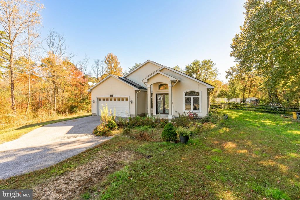Photo of 1207 Thompson Avenue, SEVERN, MD 21144 (MLS # MDAA2129658)