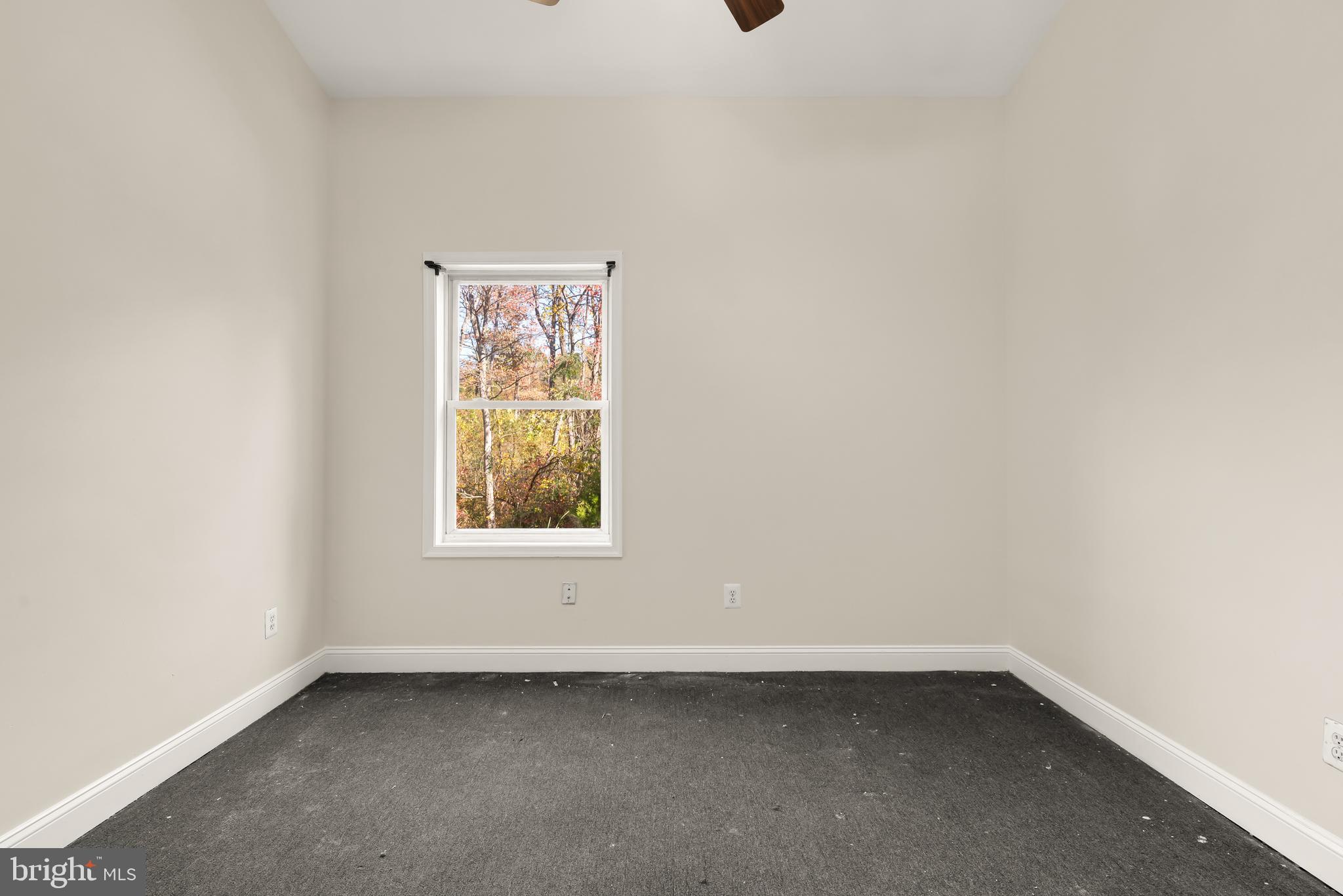 THOMPSON FARMS - Residential