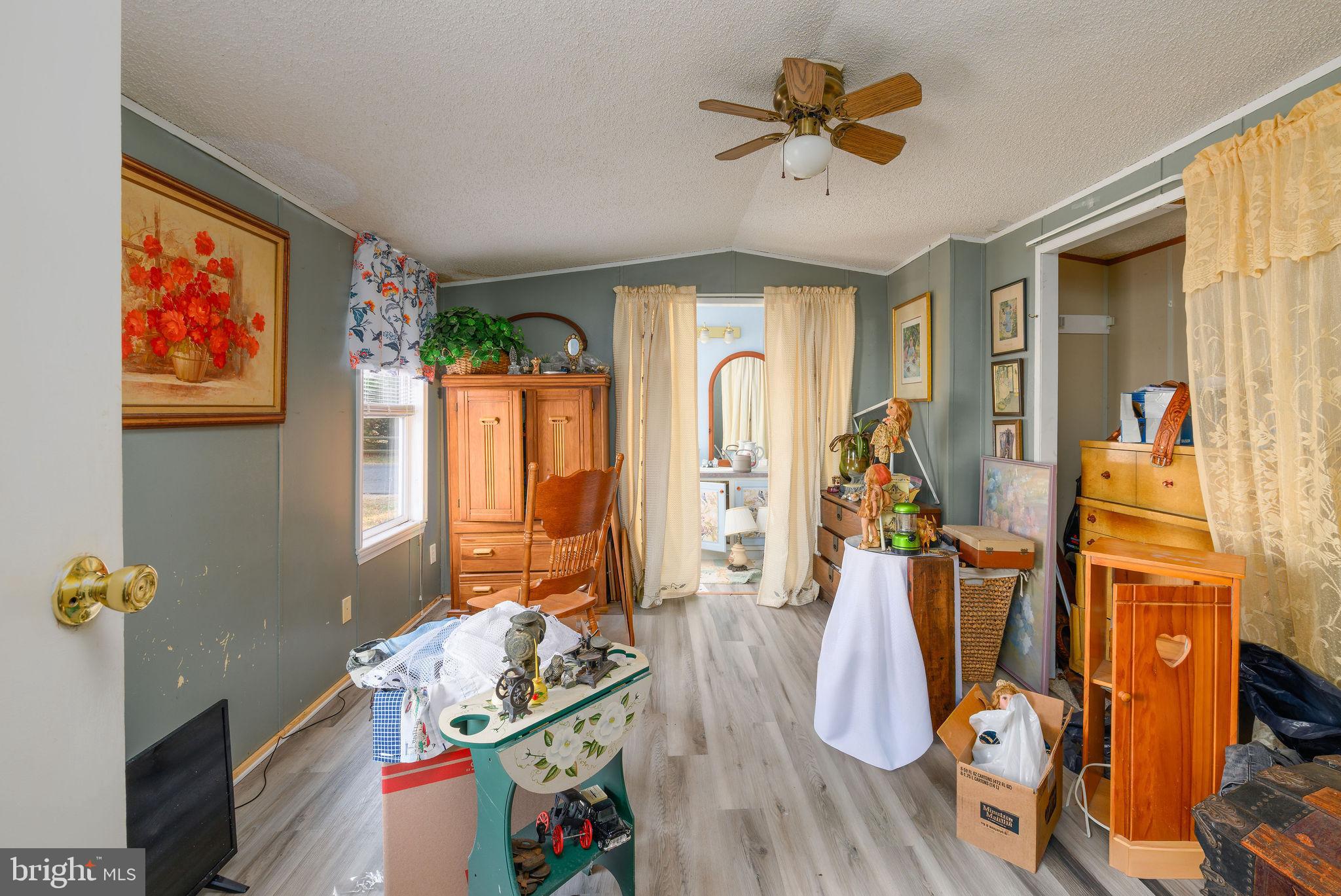 REHOBOTH SHORES MHP - Residential