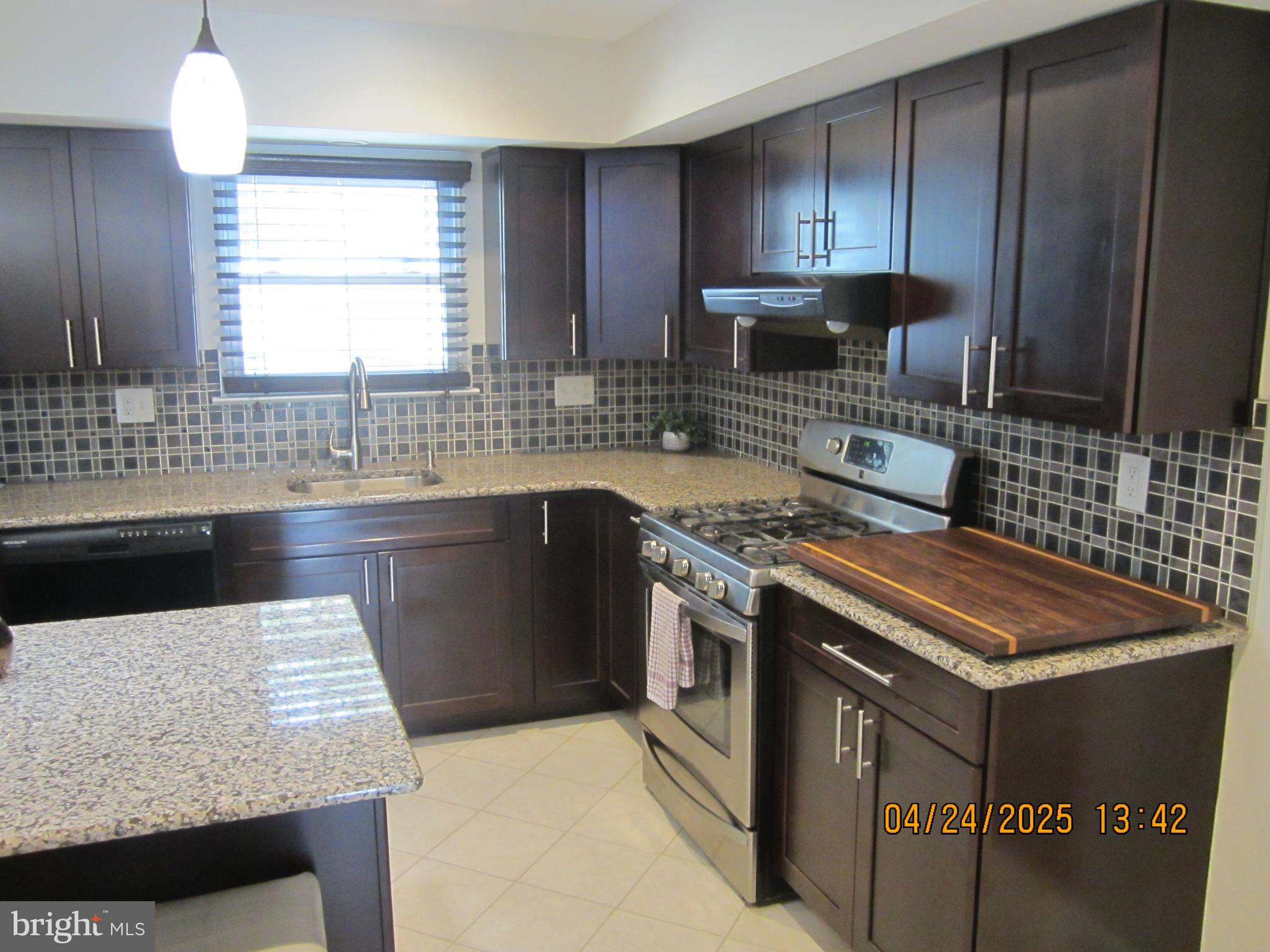 WILLOWBROOK - Residential