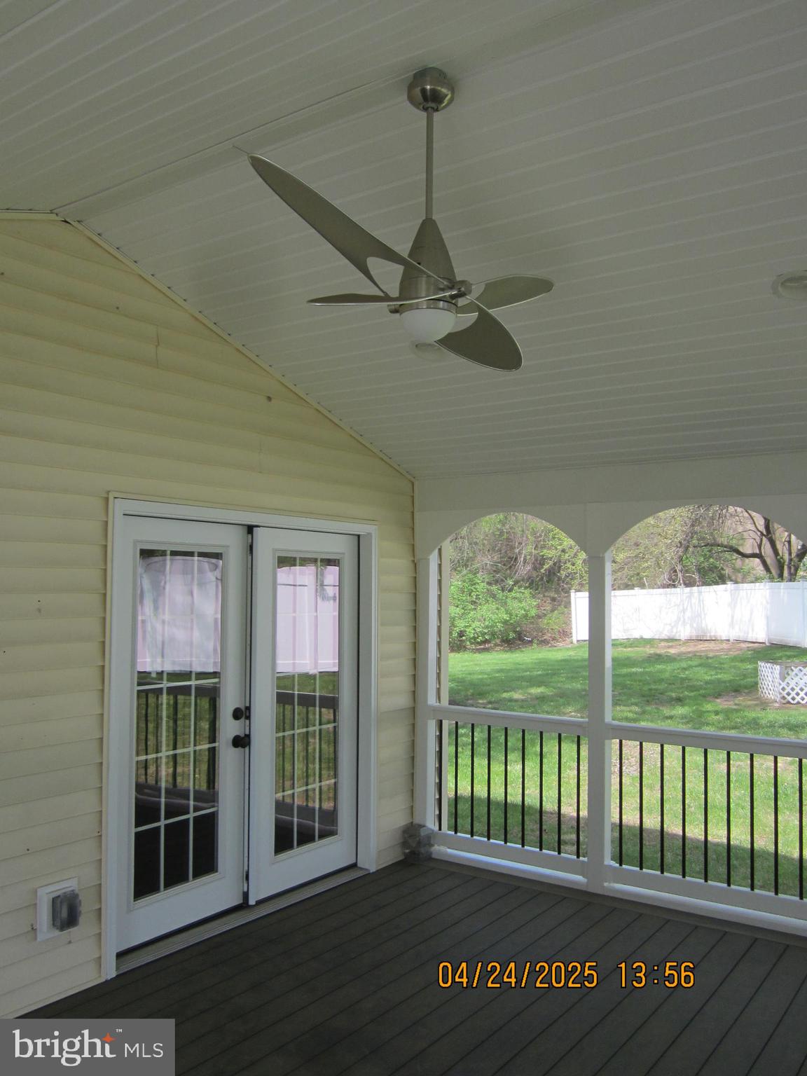 WILLOWBROOK - Residential