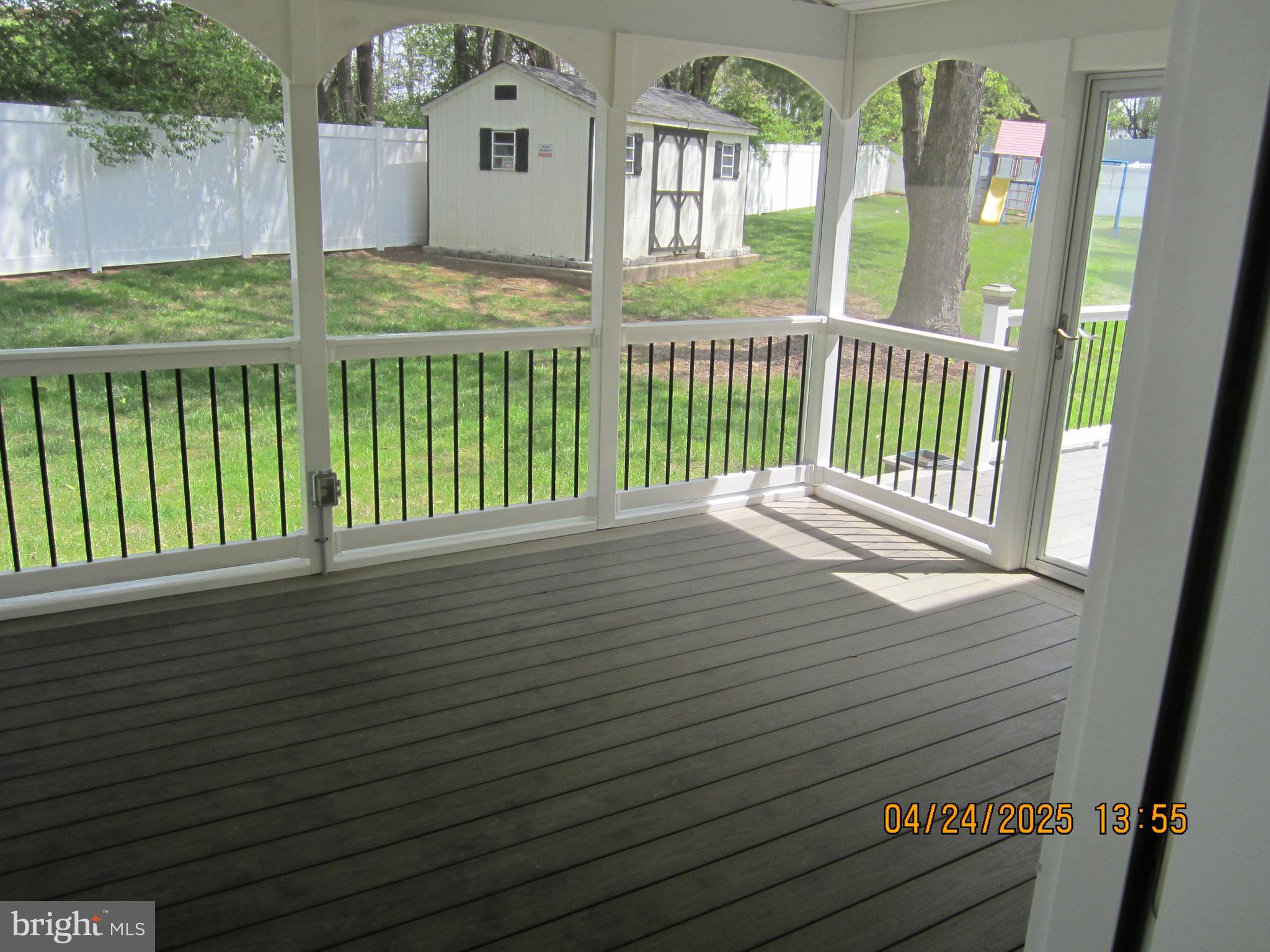 WILLOWBROOK - Residential