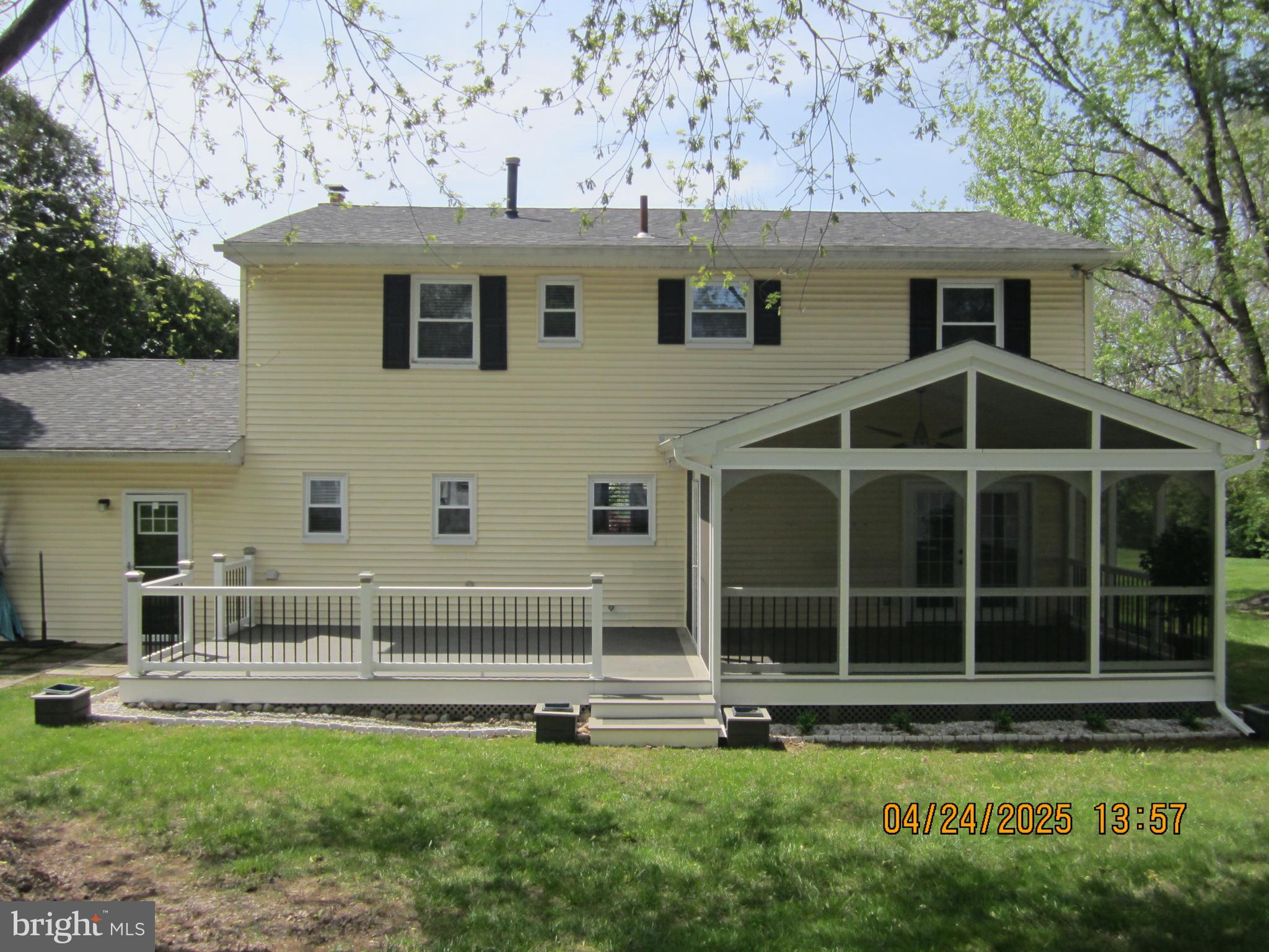 WILLOWBROOK - Residential