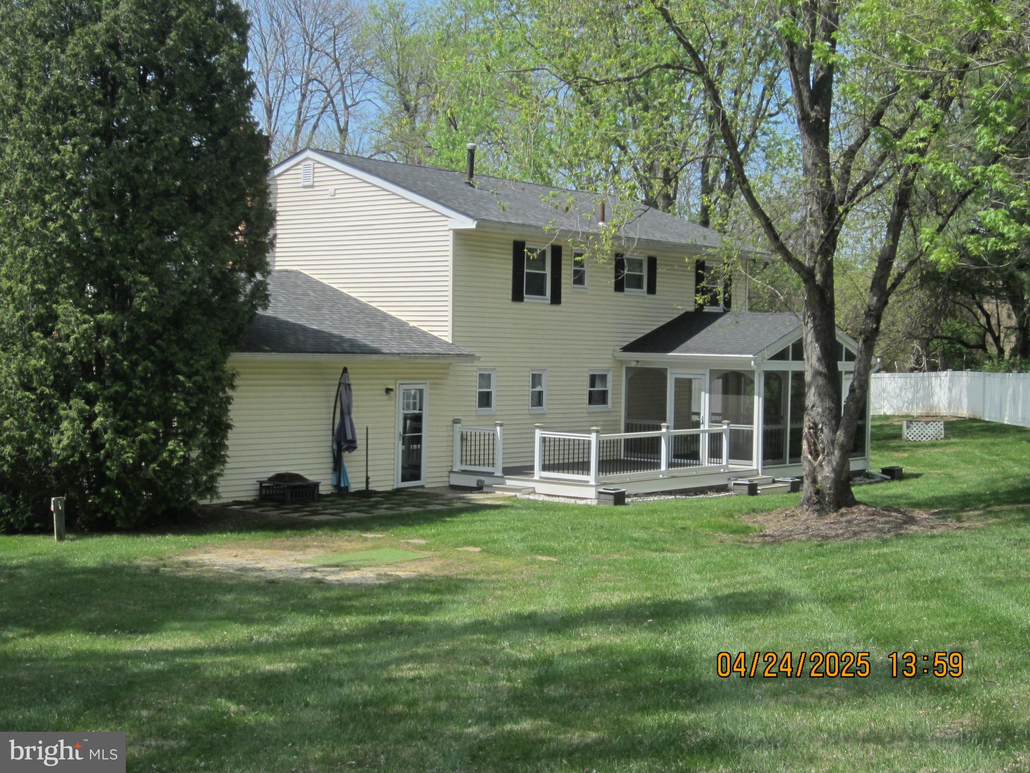 WILLOWBROOK - Residential