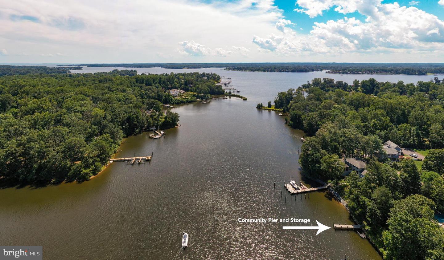 EATONS LANDING - Residential