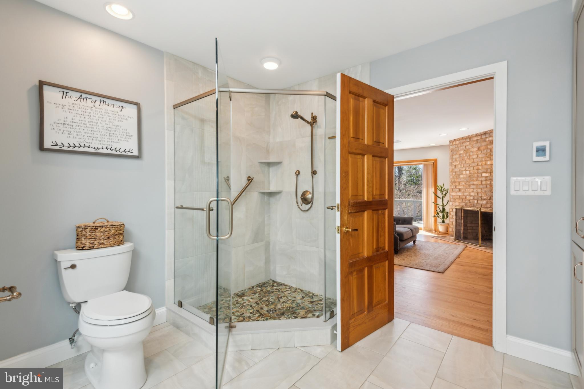 EATONS LANDING - Residential