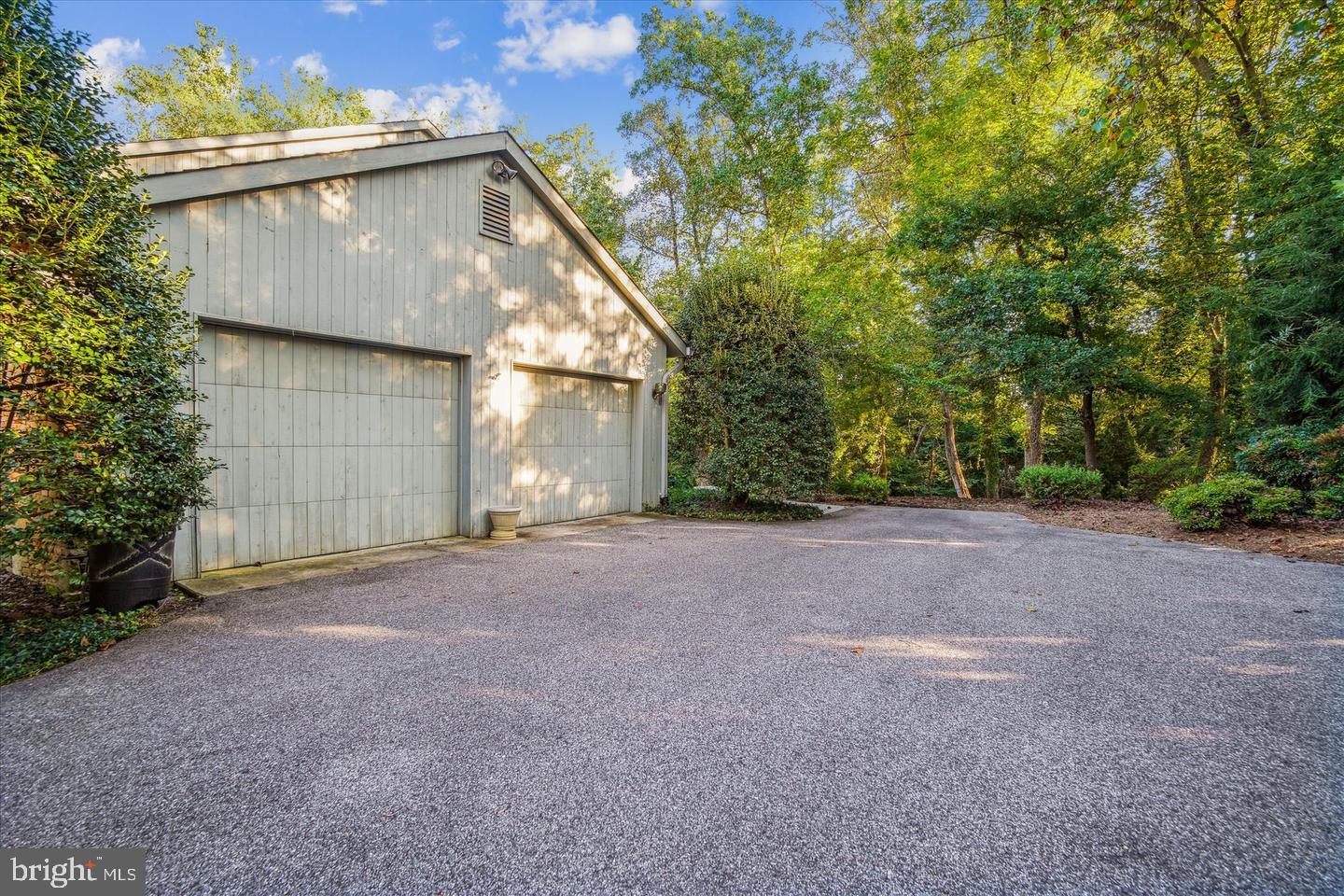 EATONS LANDING - Residential