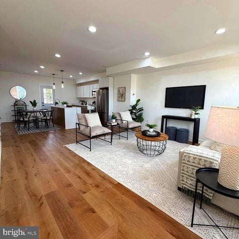 Townhouse For Rent - 3435 Dupont Avenue<br/> BALTIMORE, MD 21215